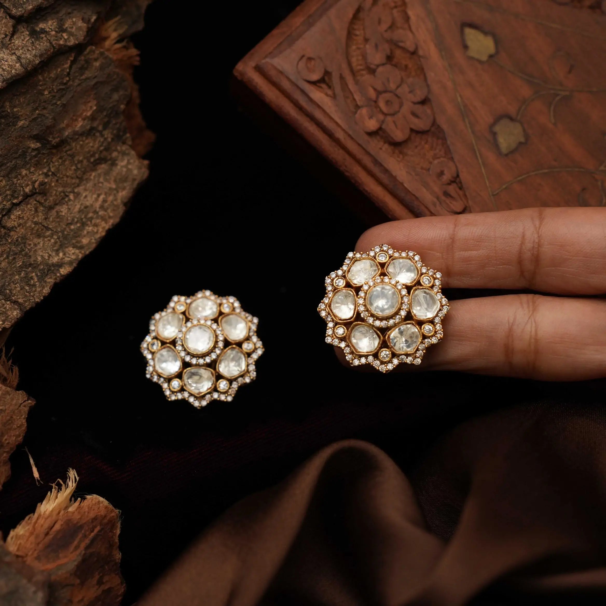 Sanya Polki Ear Stud