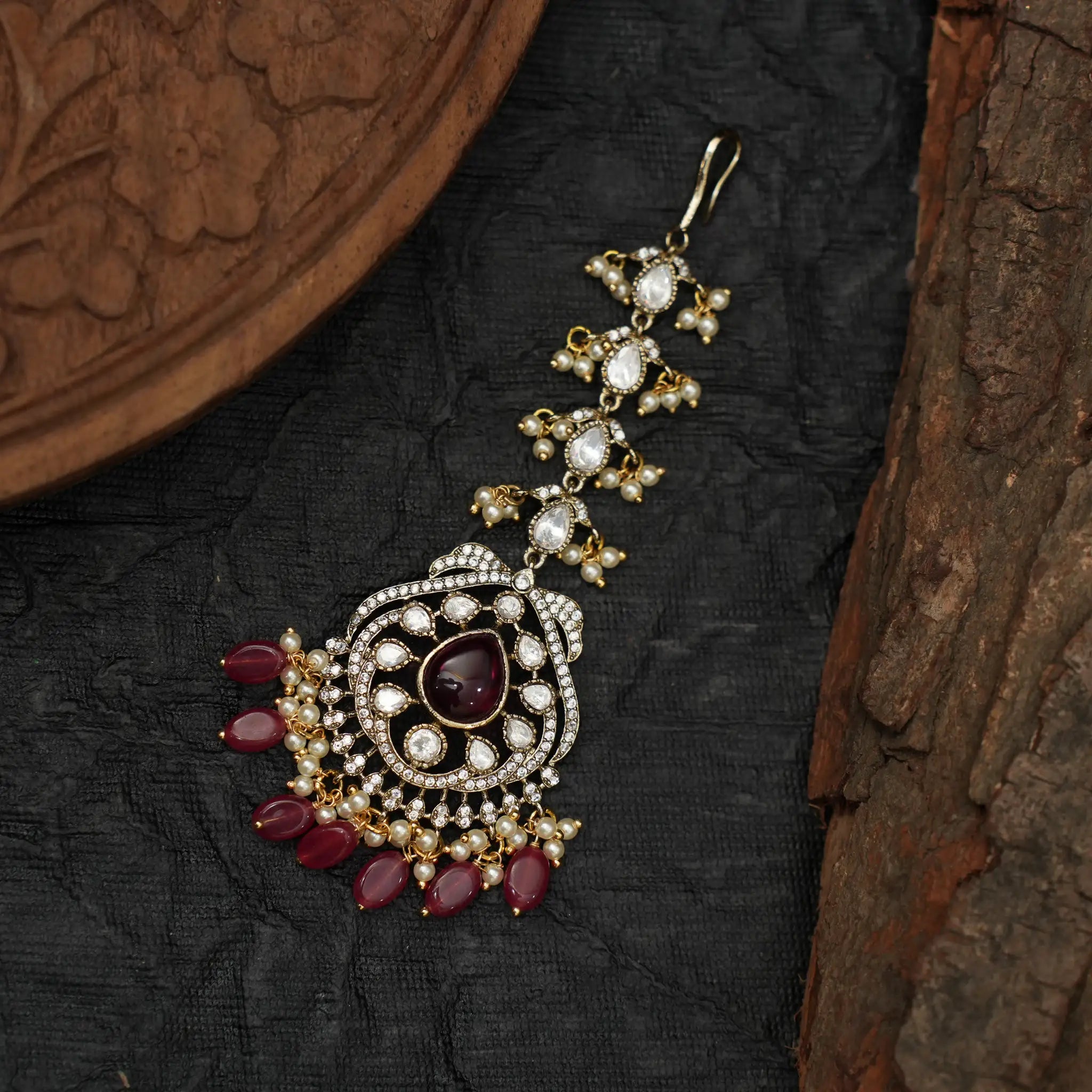 Sastika Victorian Tikka - Red