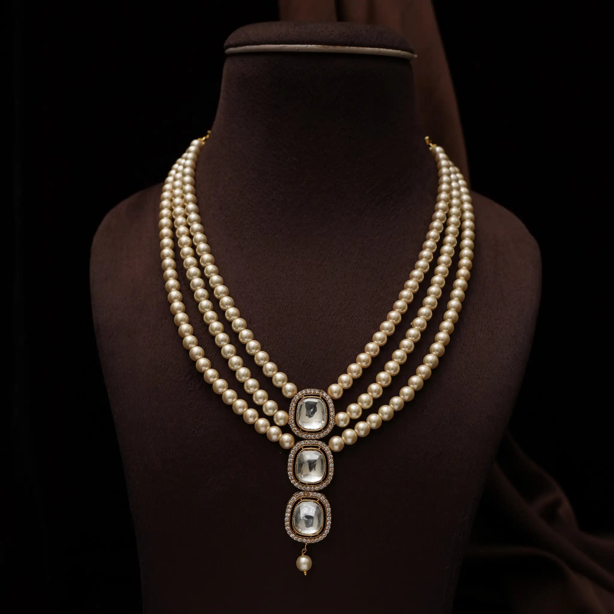 Shabna Kundan Necklace - Pearl