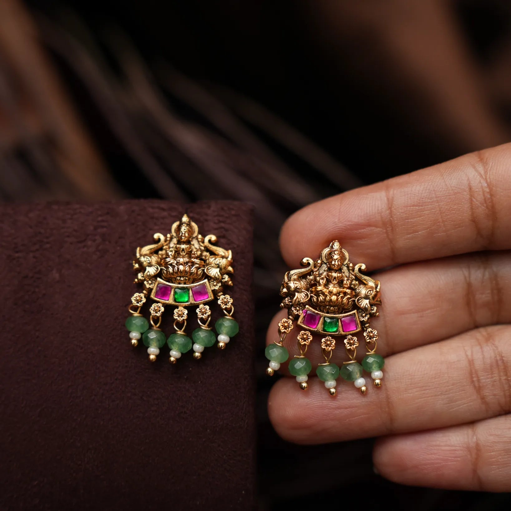 Shakti Antique Ear Stud - Green
