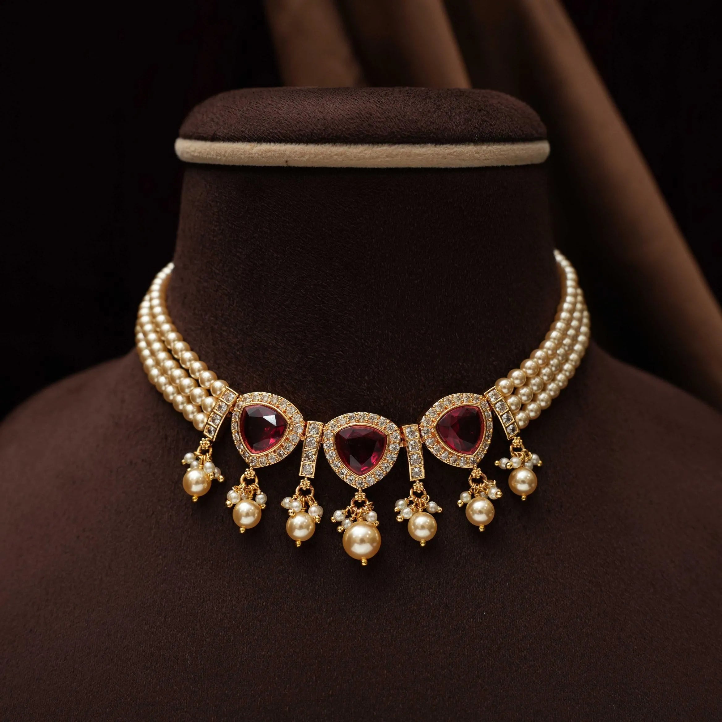 Shanti Beaded Pearl Choker - Red