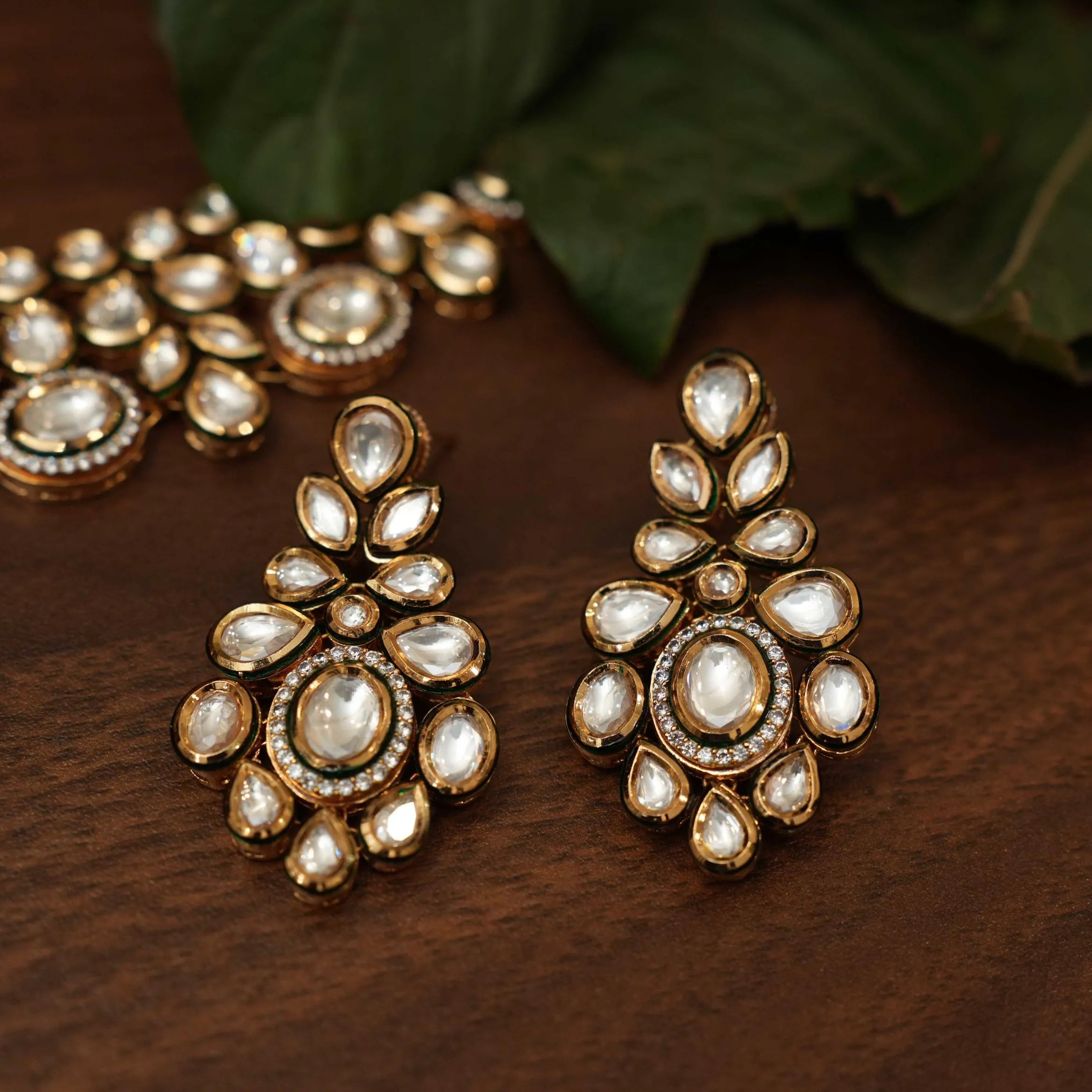 Shanvi Kundan Necklace