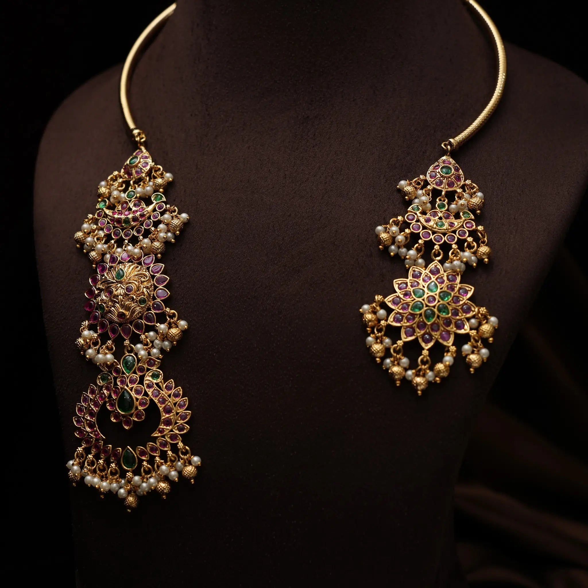 Sharanya Asymmetrical Hasli Necklace