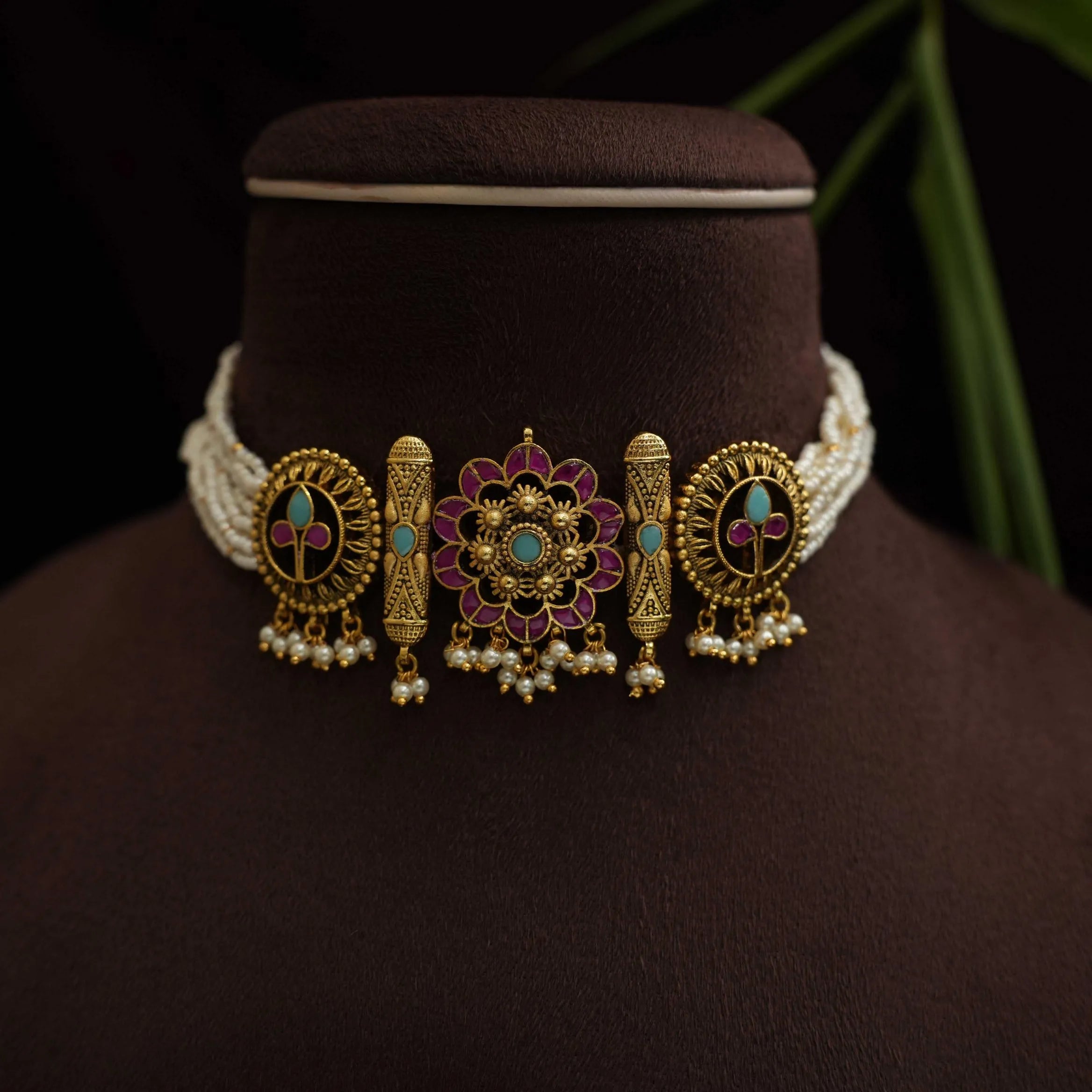 Sharvil Polki Choker - Red & Turquoise