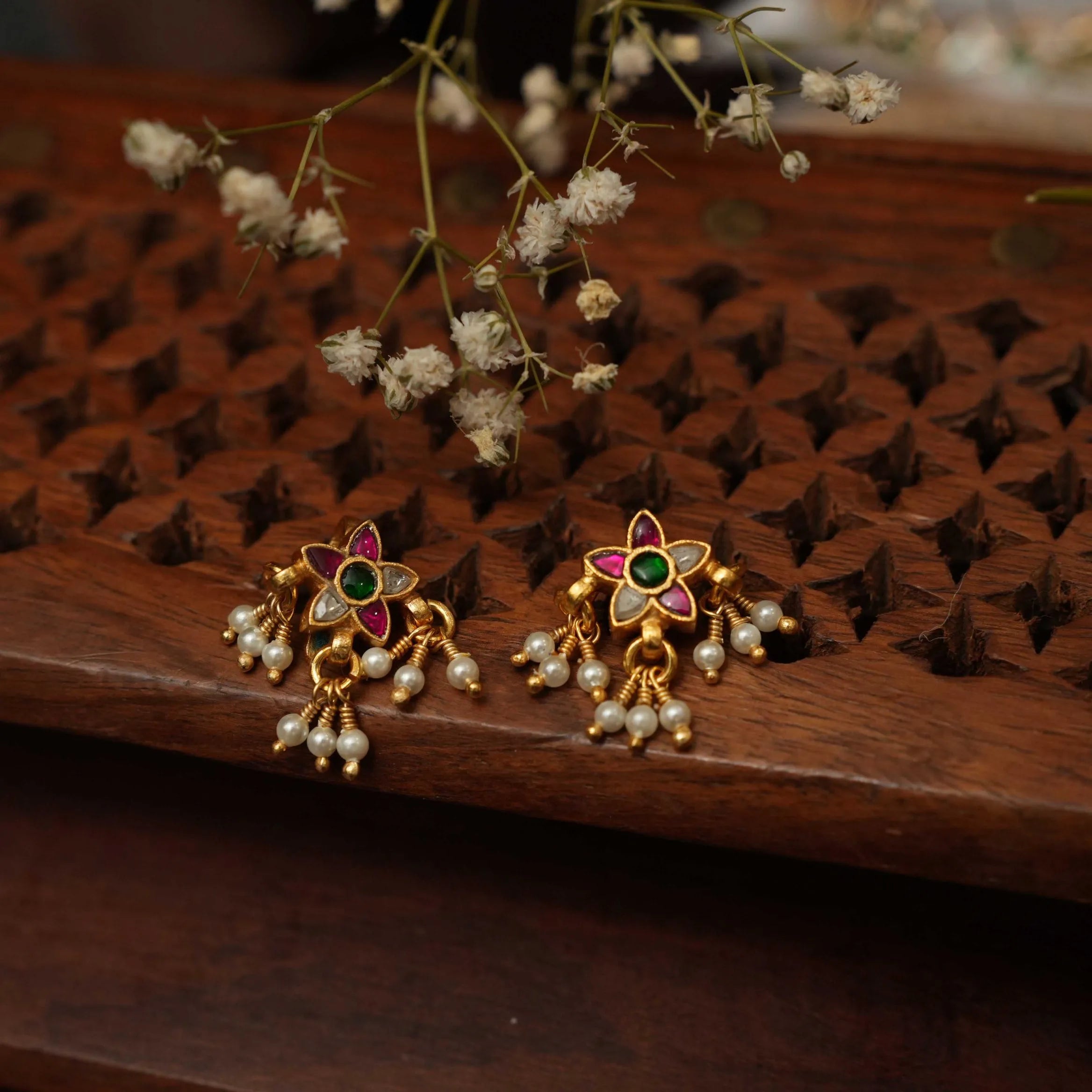 Shea Silver Bugadi Ear Cuff - Red