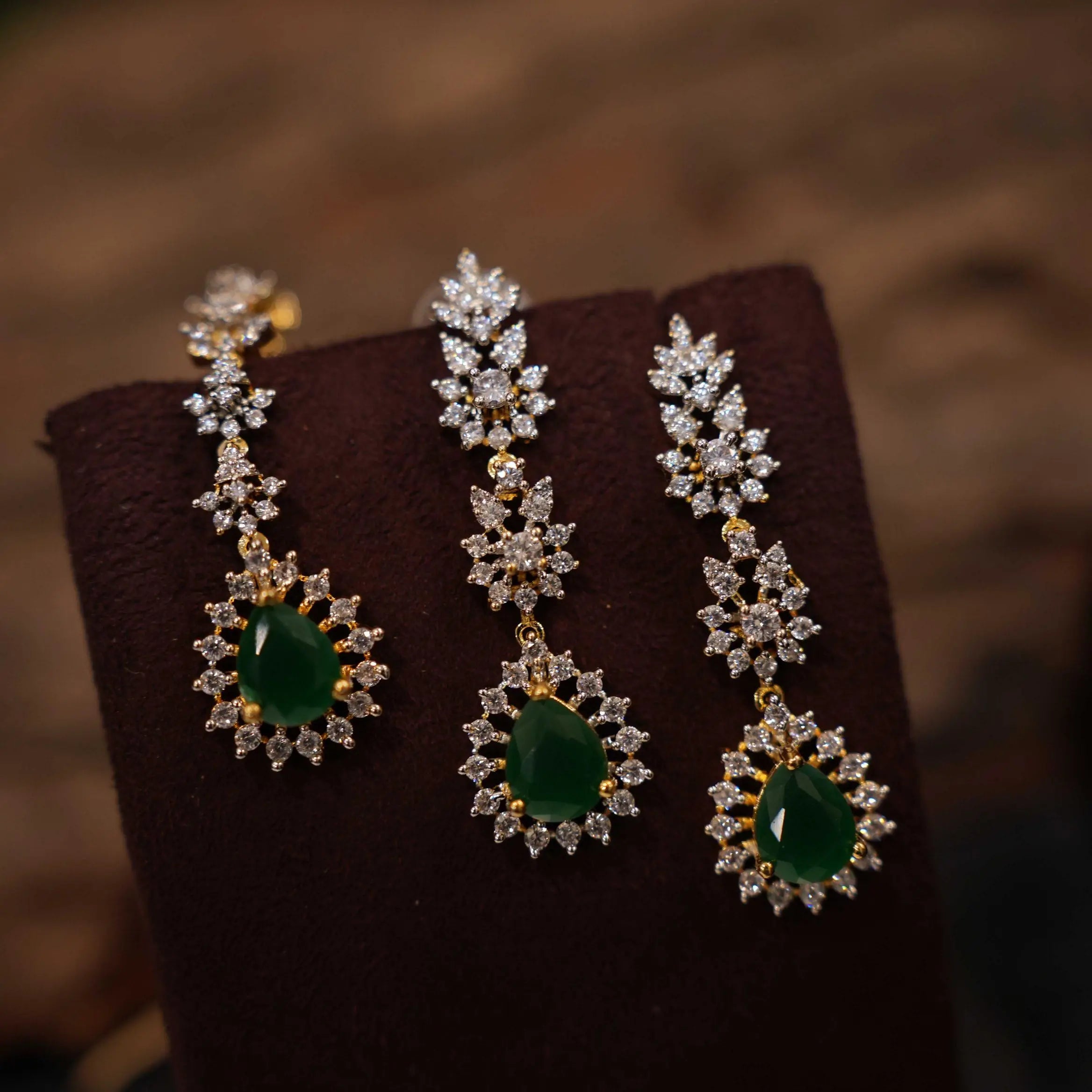 Shyla Zircon Necklace