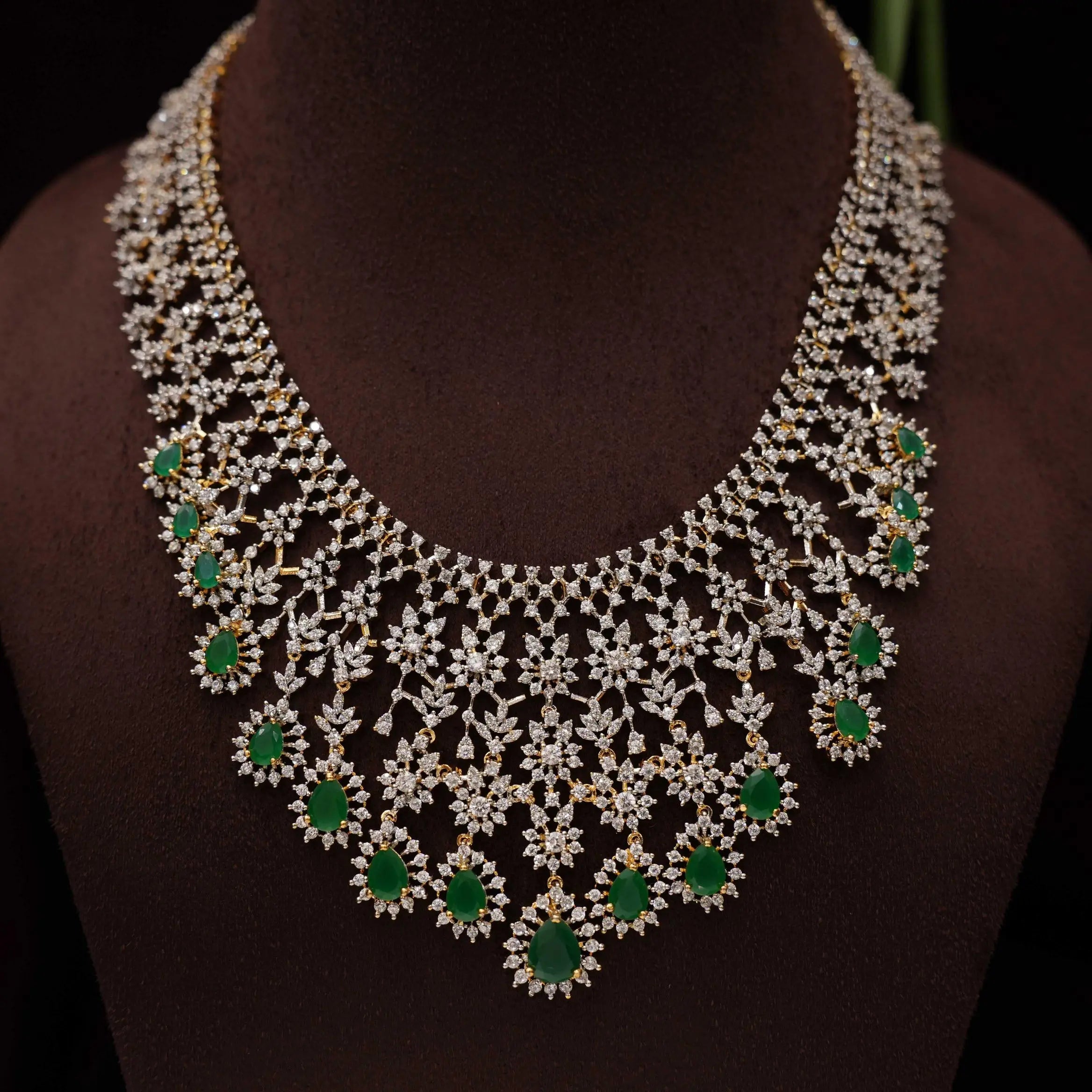 Shyla Zircon Necklace