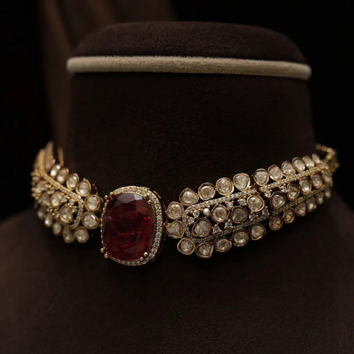 Siaana Victorian Polki Choker - Red