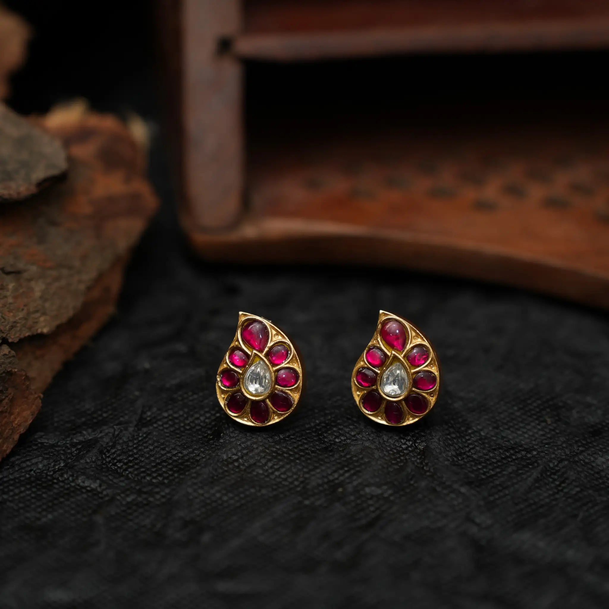 Siyav Polki Ear Stud
