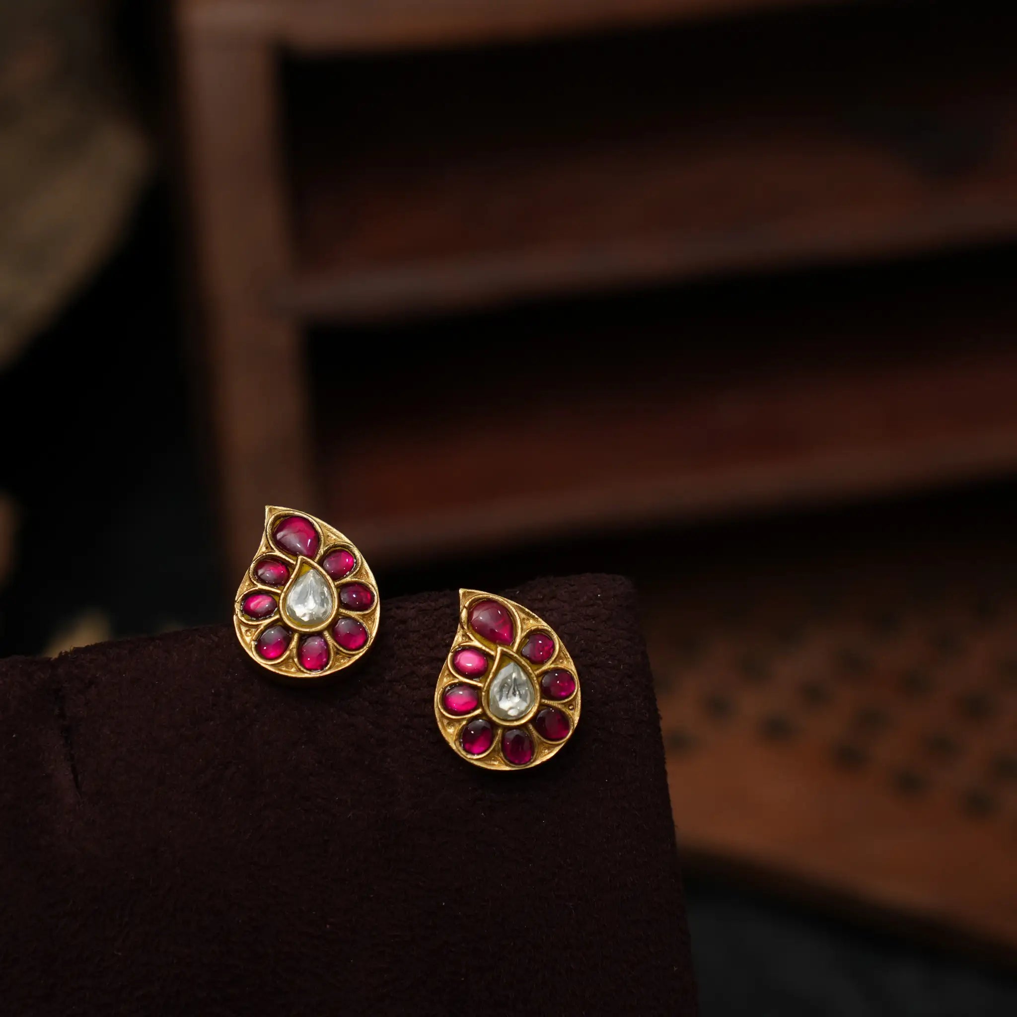 Siyav Polki Ear Stud