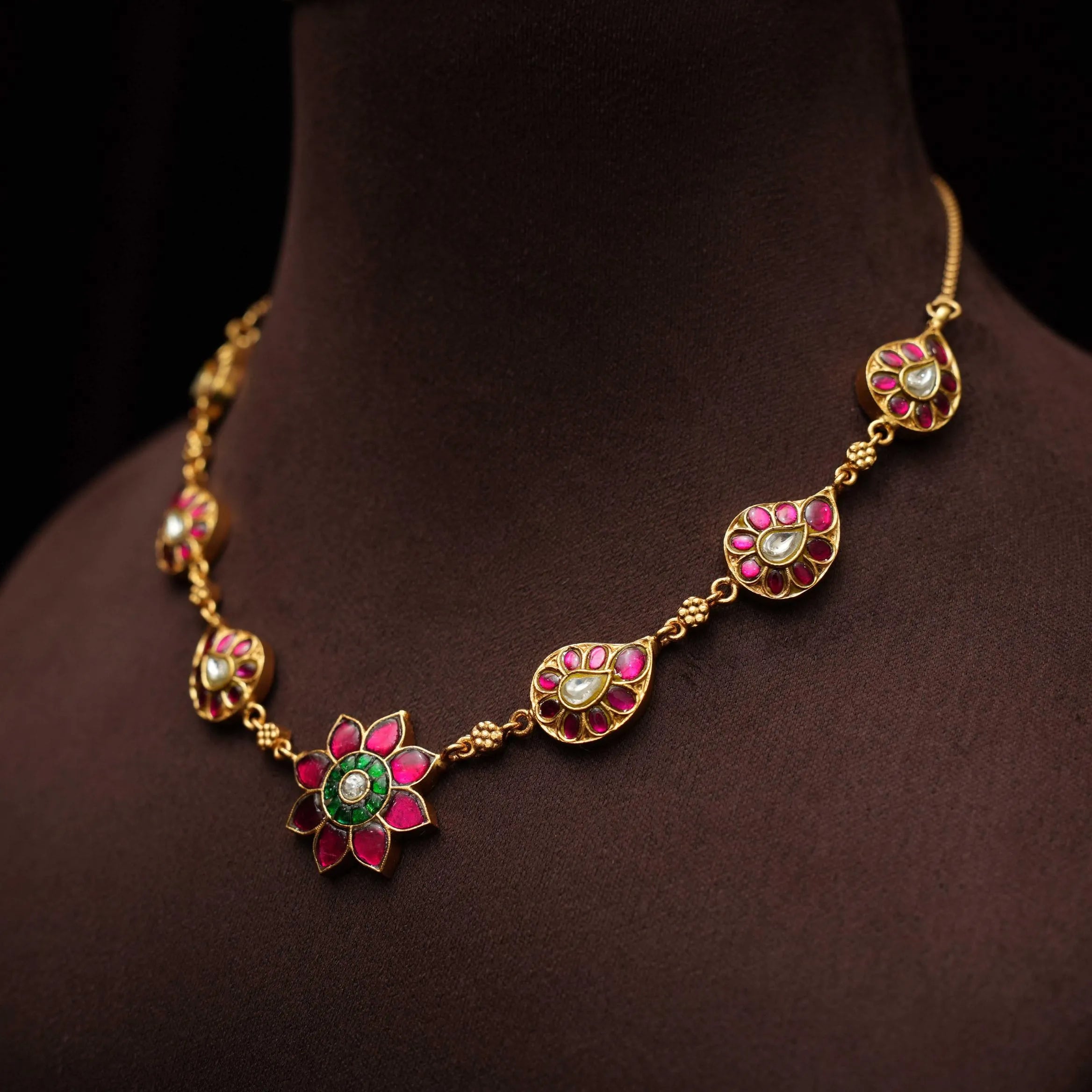 Siyav Polki Necklace