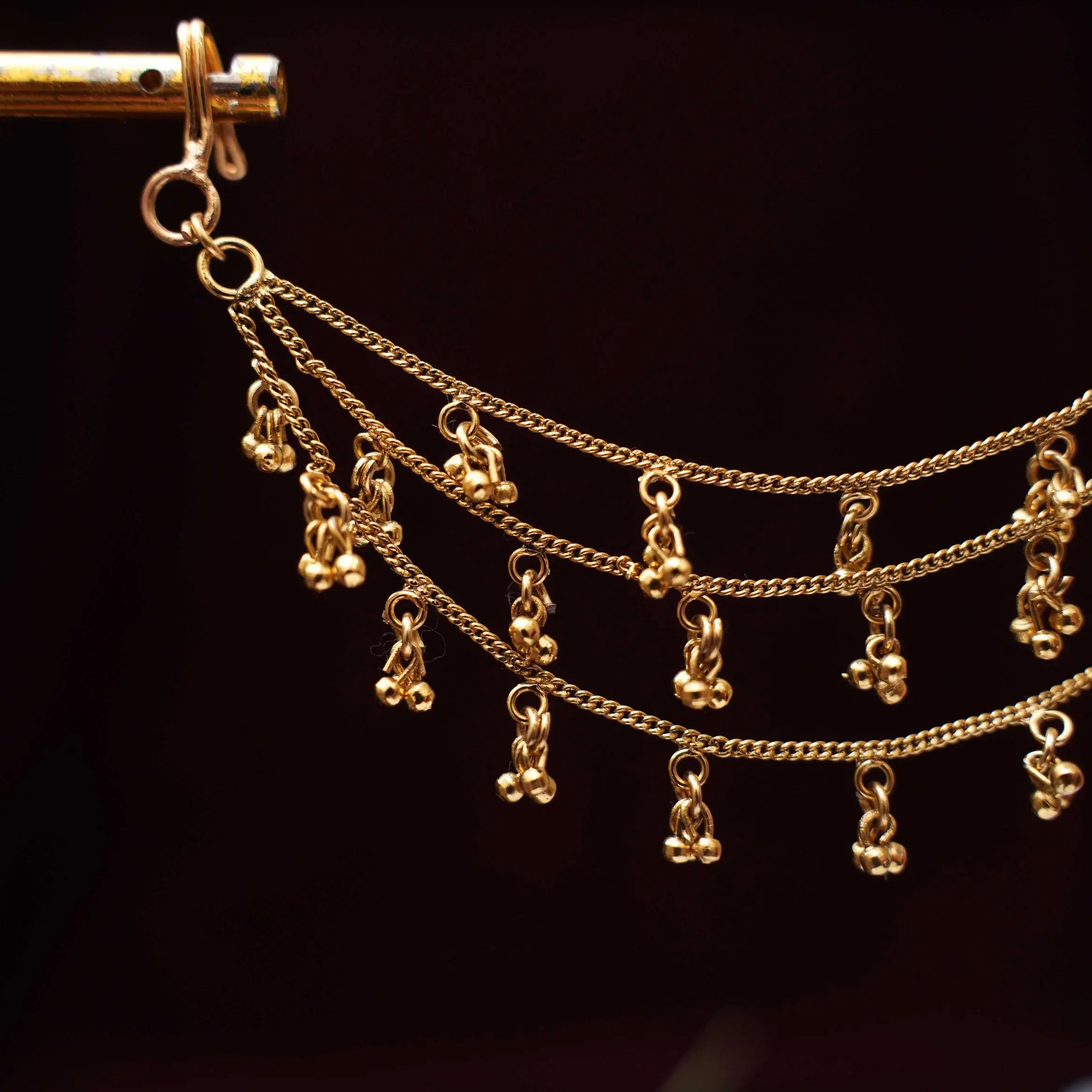 Sophia Antique Ear Chain - Golden Ball