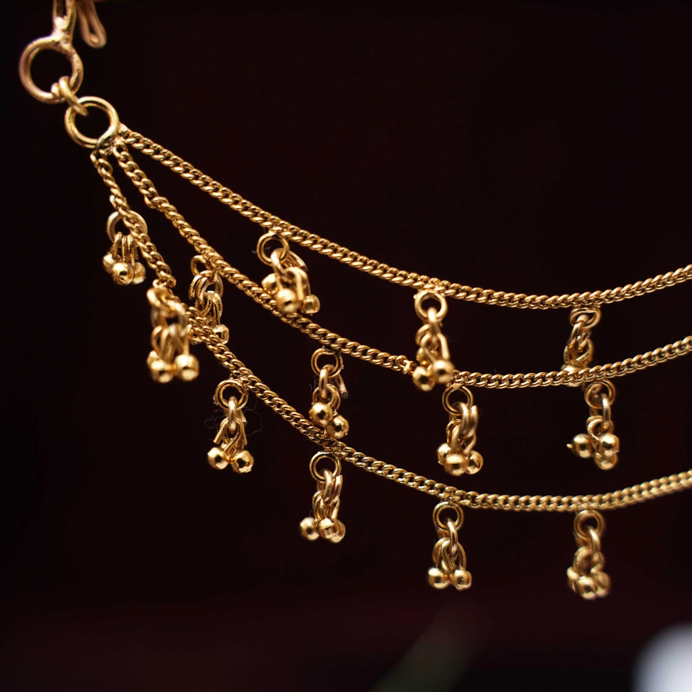 Sophia Antique Ear Chain - Golden Ball