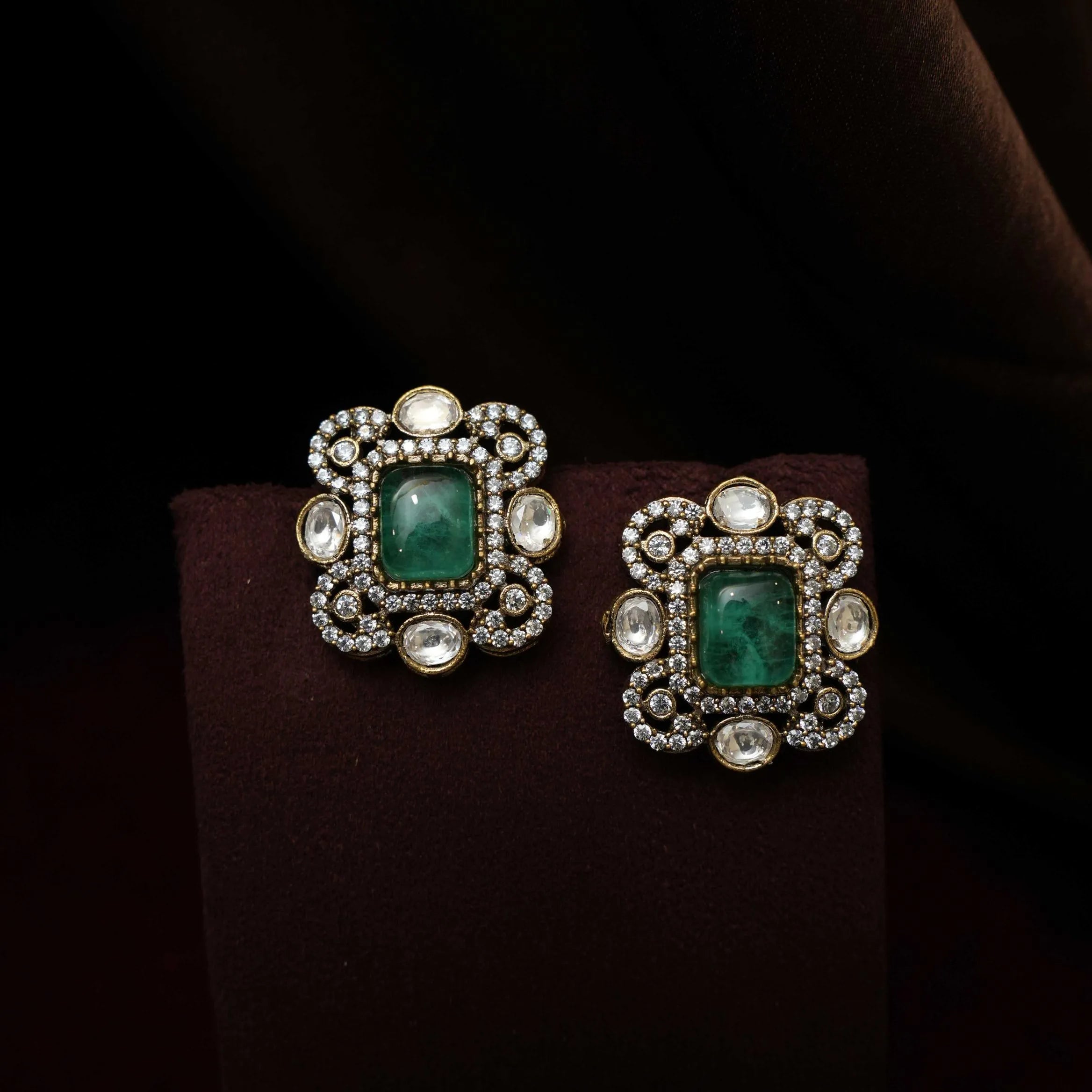 Srinika Polki Beaded Choker - Light Green