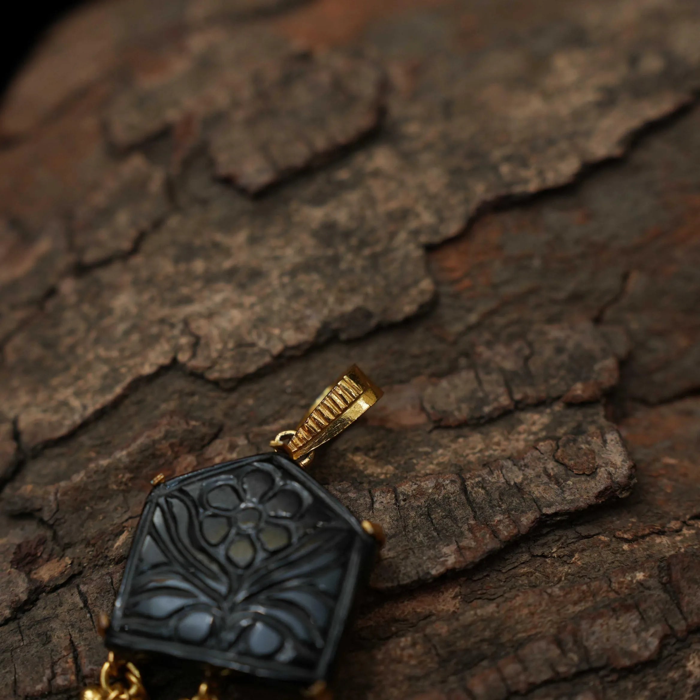 Srinisha Silver Pendant