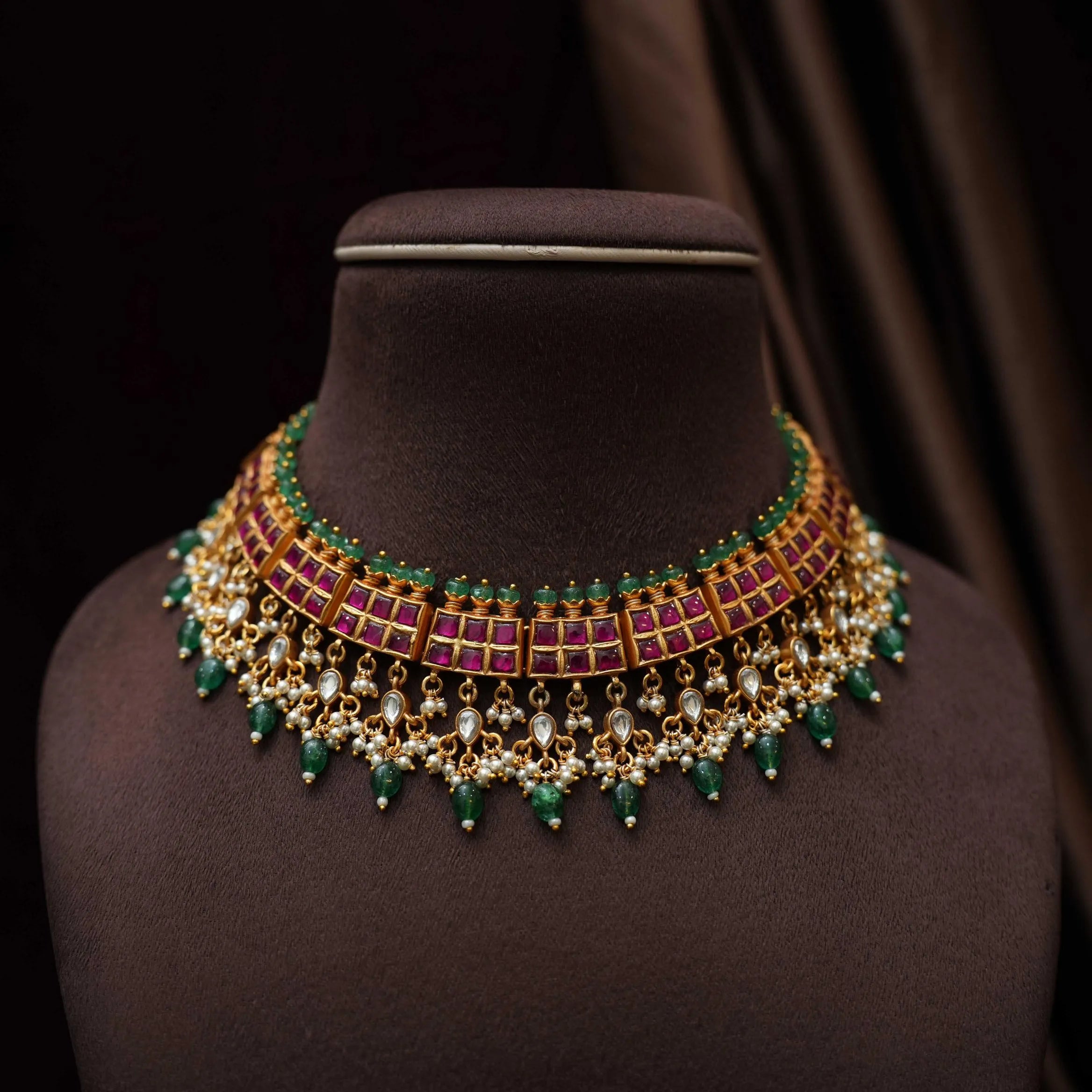 Sruthi Silver Necklace