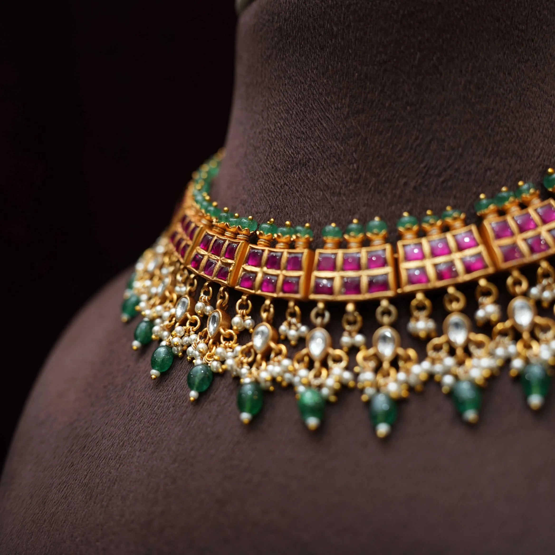 Sruthi Silver Necklace