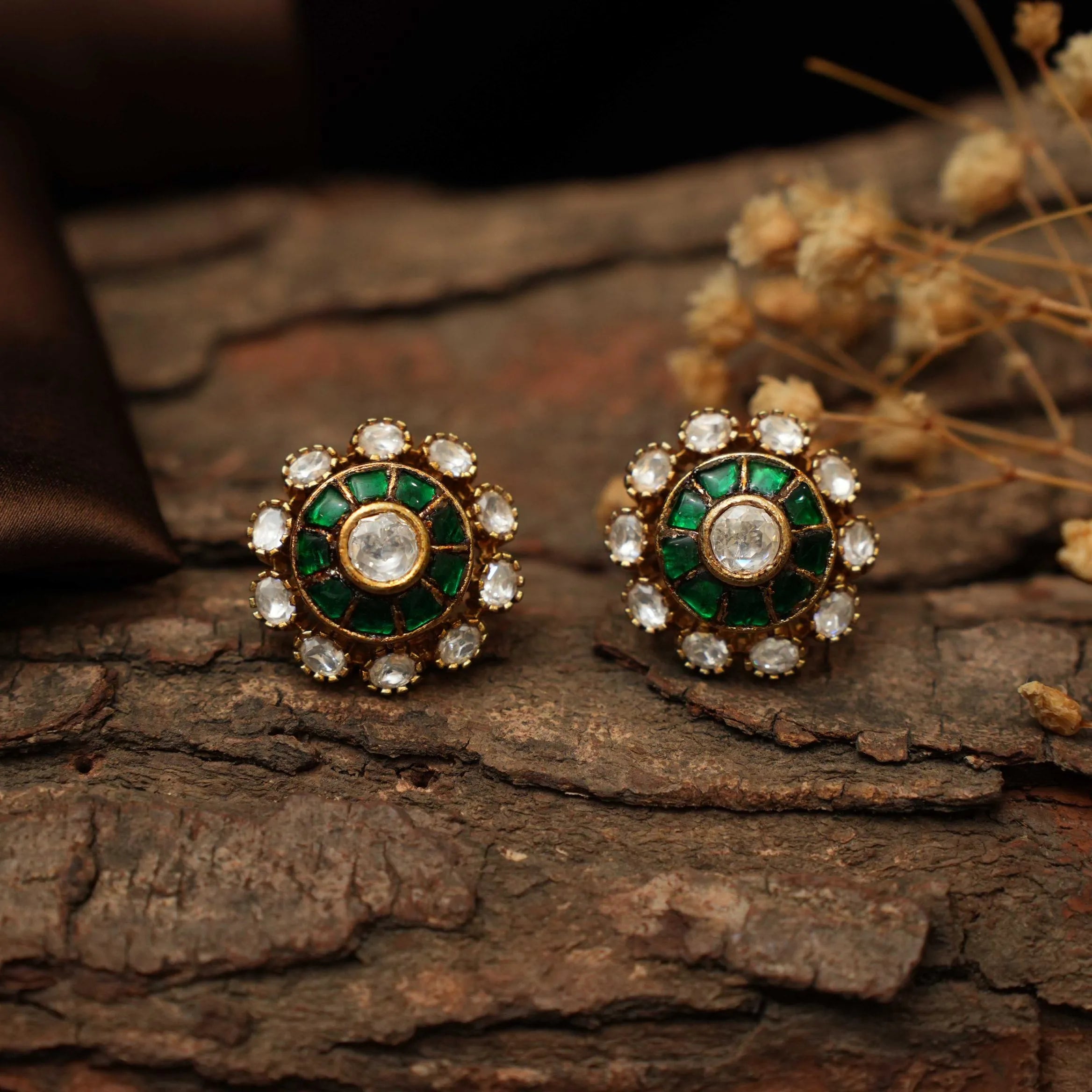 Stella Polki Ear Stud - Green