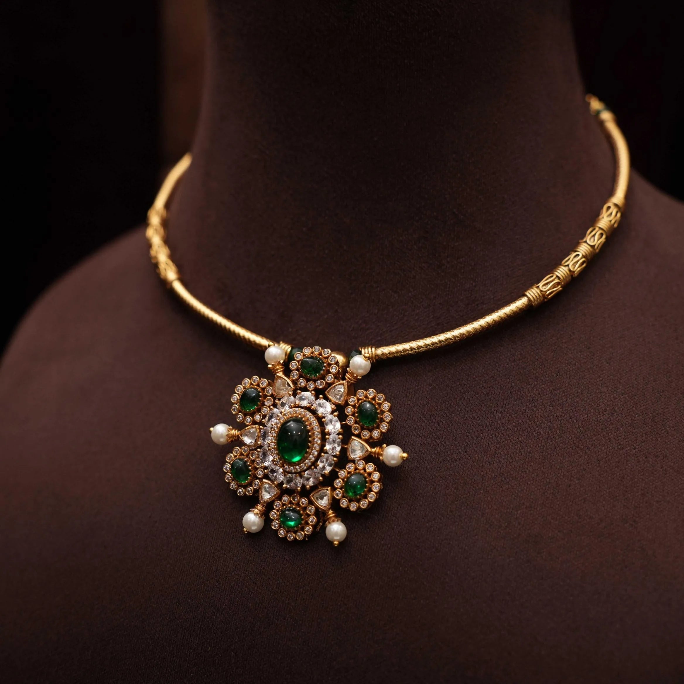 Swara Antique Hasli Necklace - Green