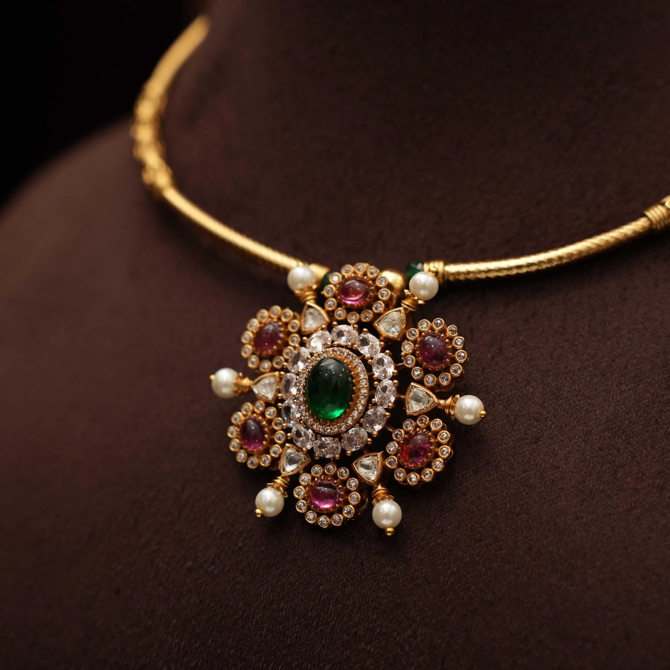 Swara Antique Hasli Necklace - Red & Green