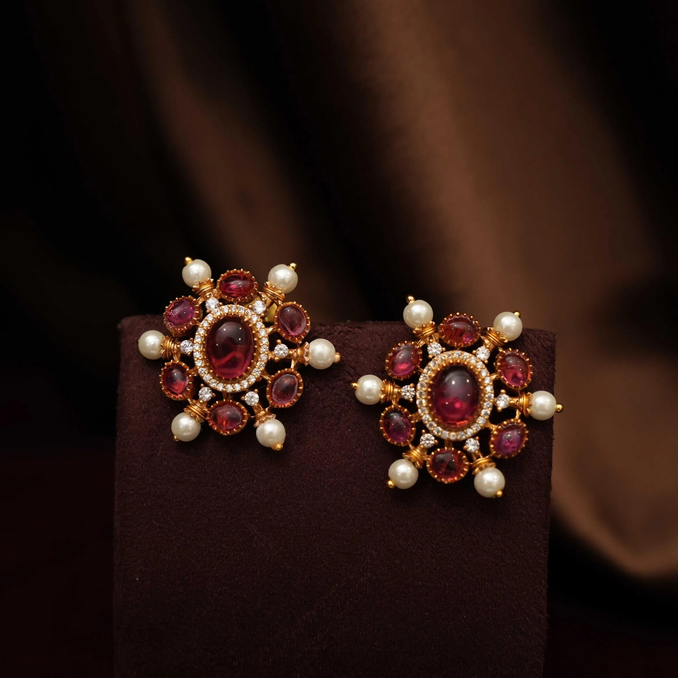 Swara Antique Hasli Necklace - Red