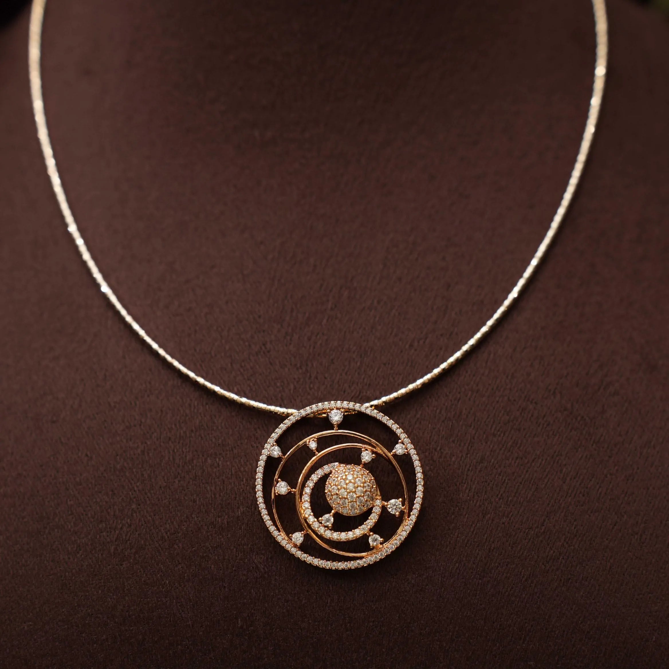 Swra Zircon Necklace