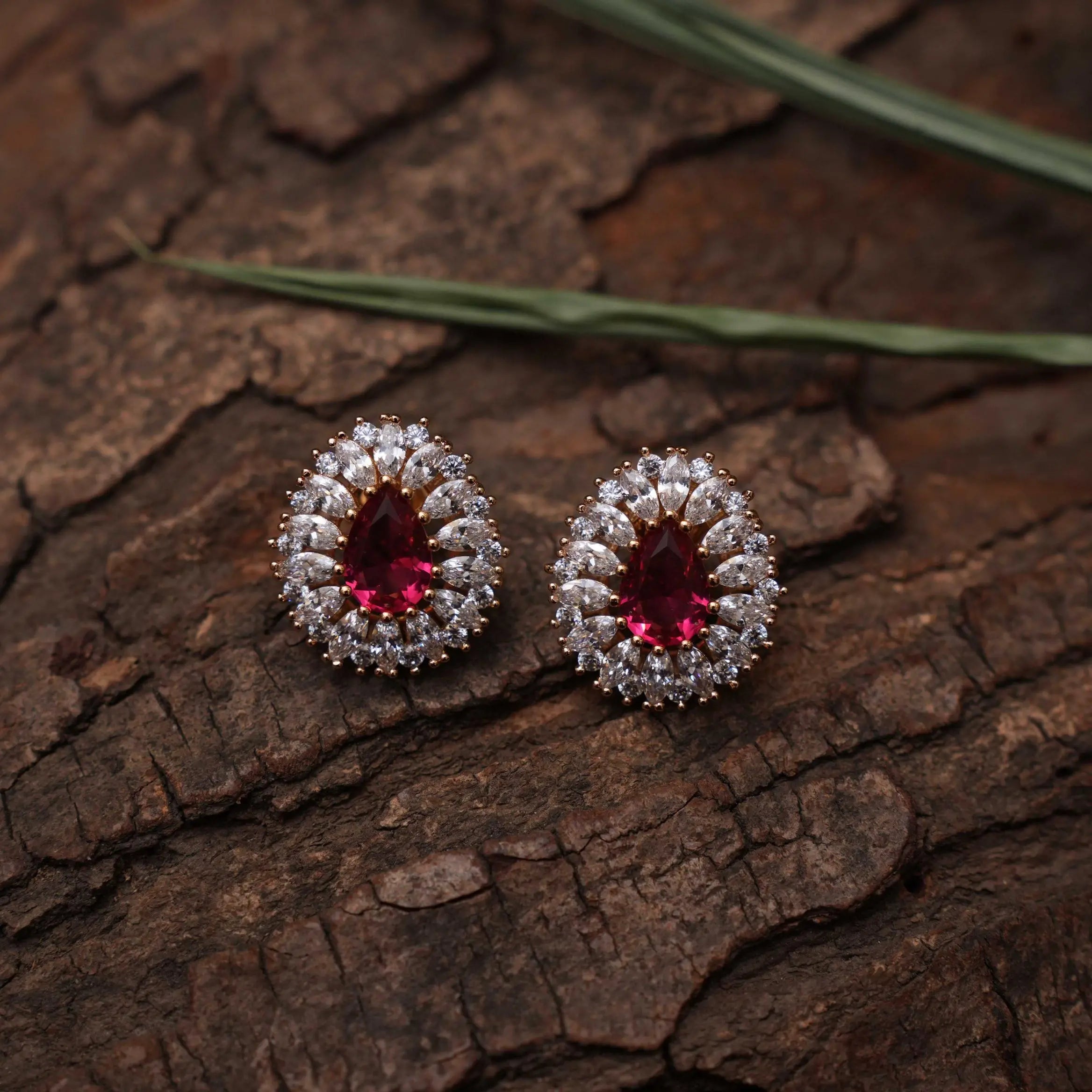 Talya Zircon Ear Stud - Reddish Pink