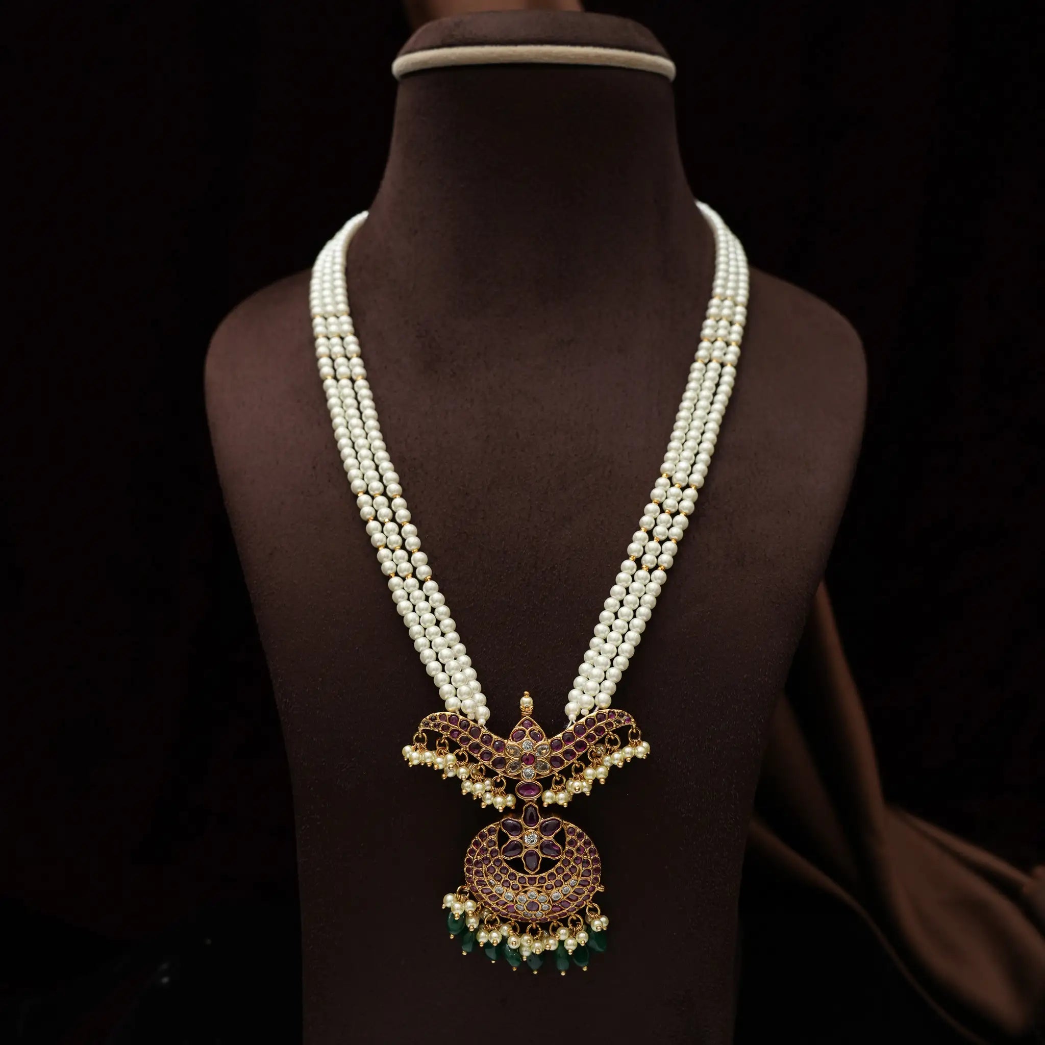 Tanaiya Antique Pearl Necklace