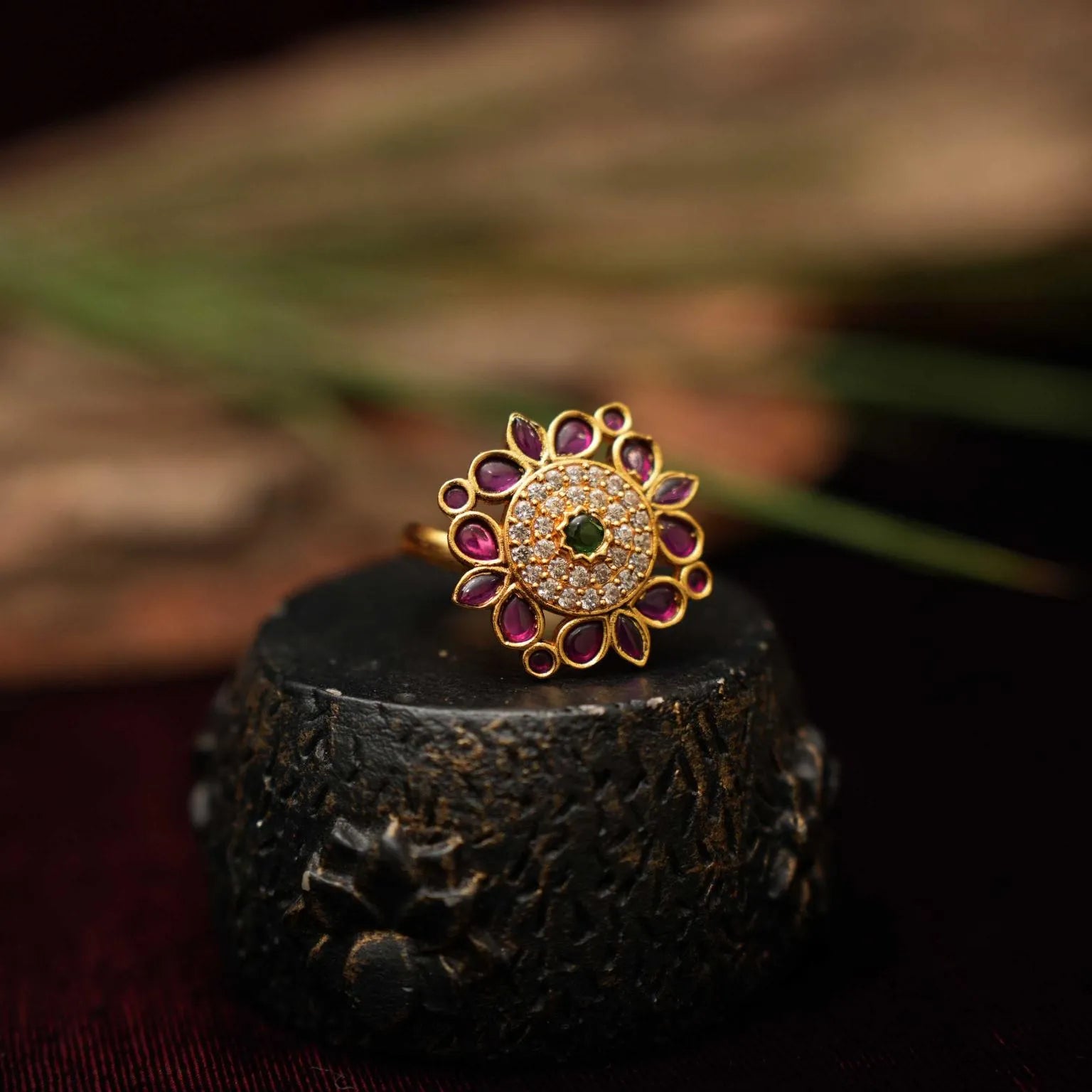 Tanu Antique Ring - Rimli Boutique