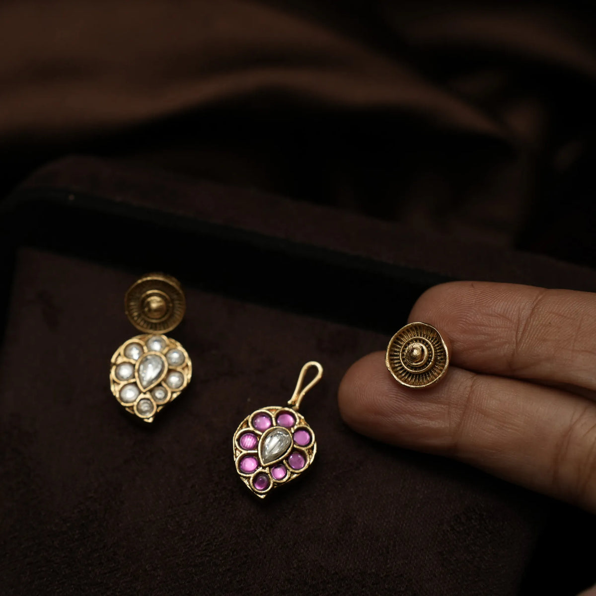 Kaushiki Reversible Antique Necklace - Pink & White