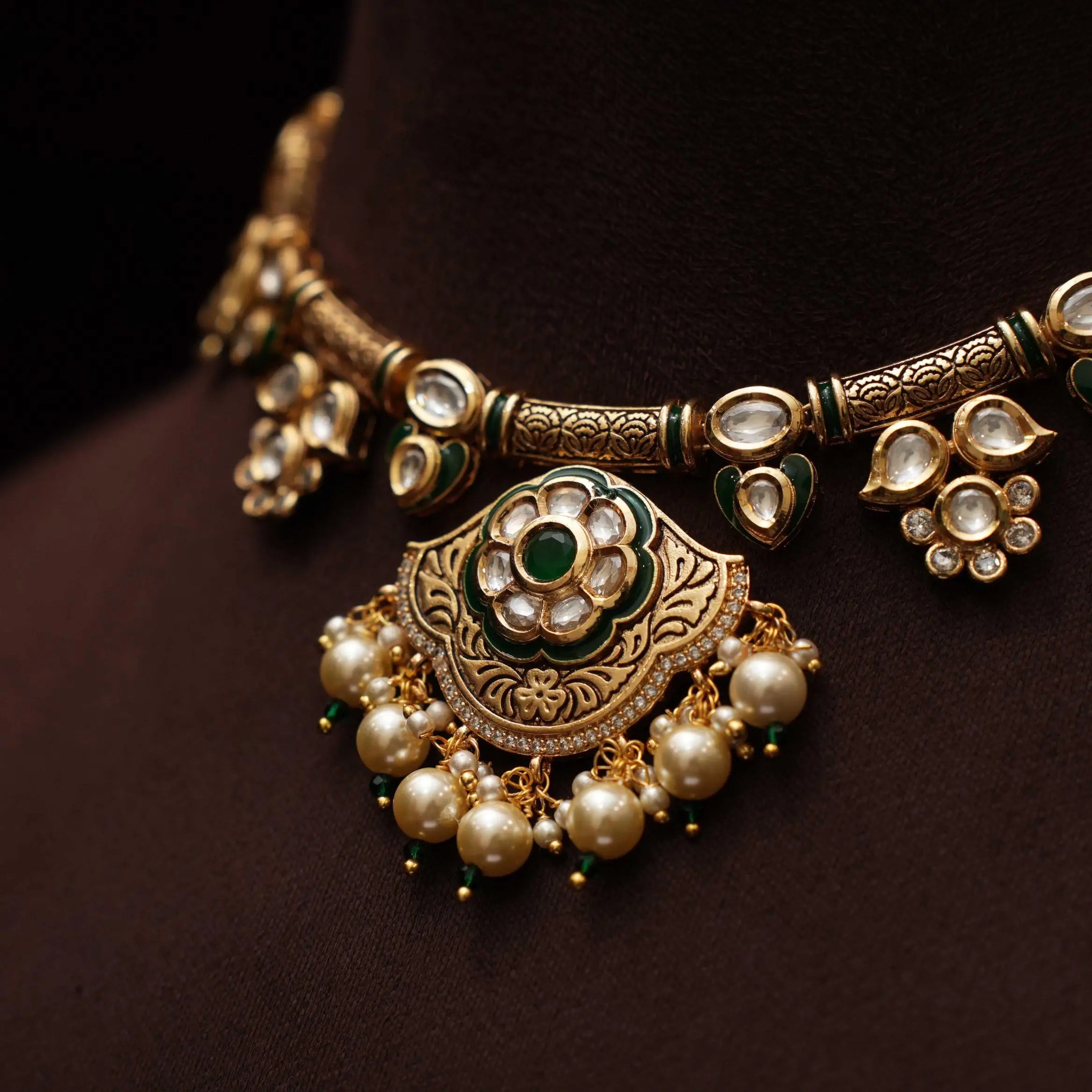 Tivra Kundan Hasli Necklace - Dark Green