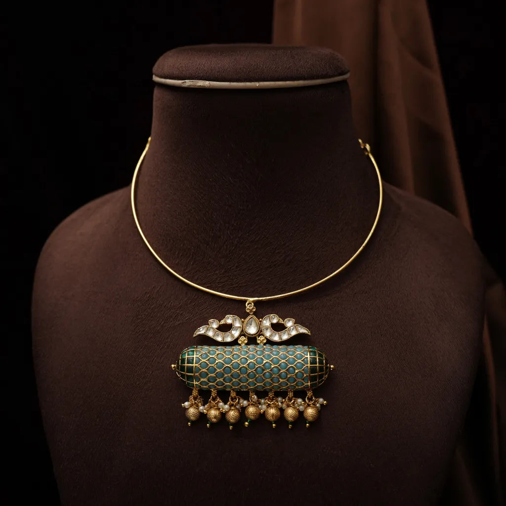 Trinika Antique Hasli Necklace