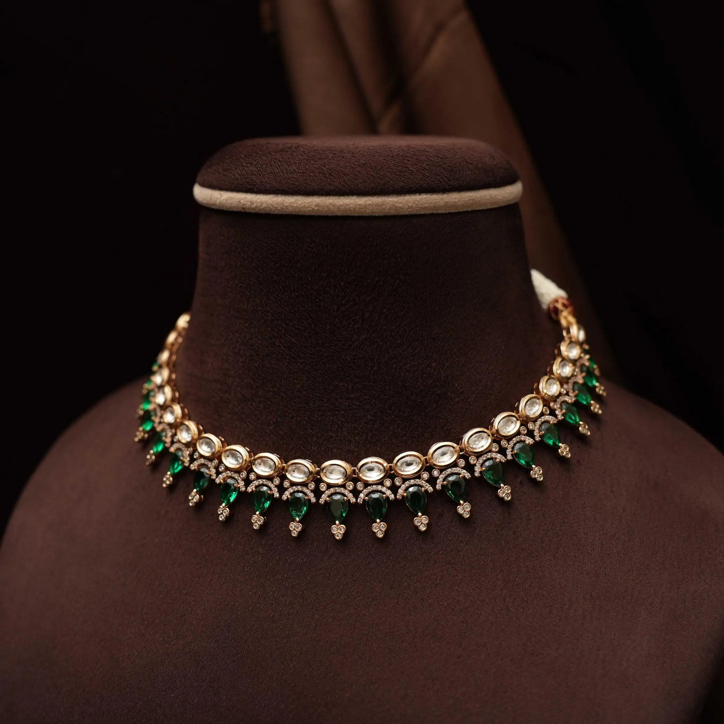 Tuhini Kundan Choker - Green