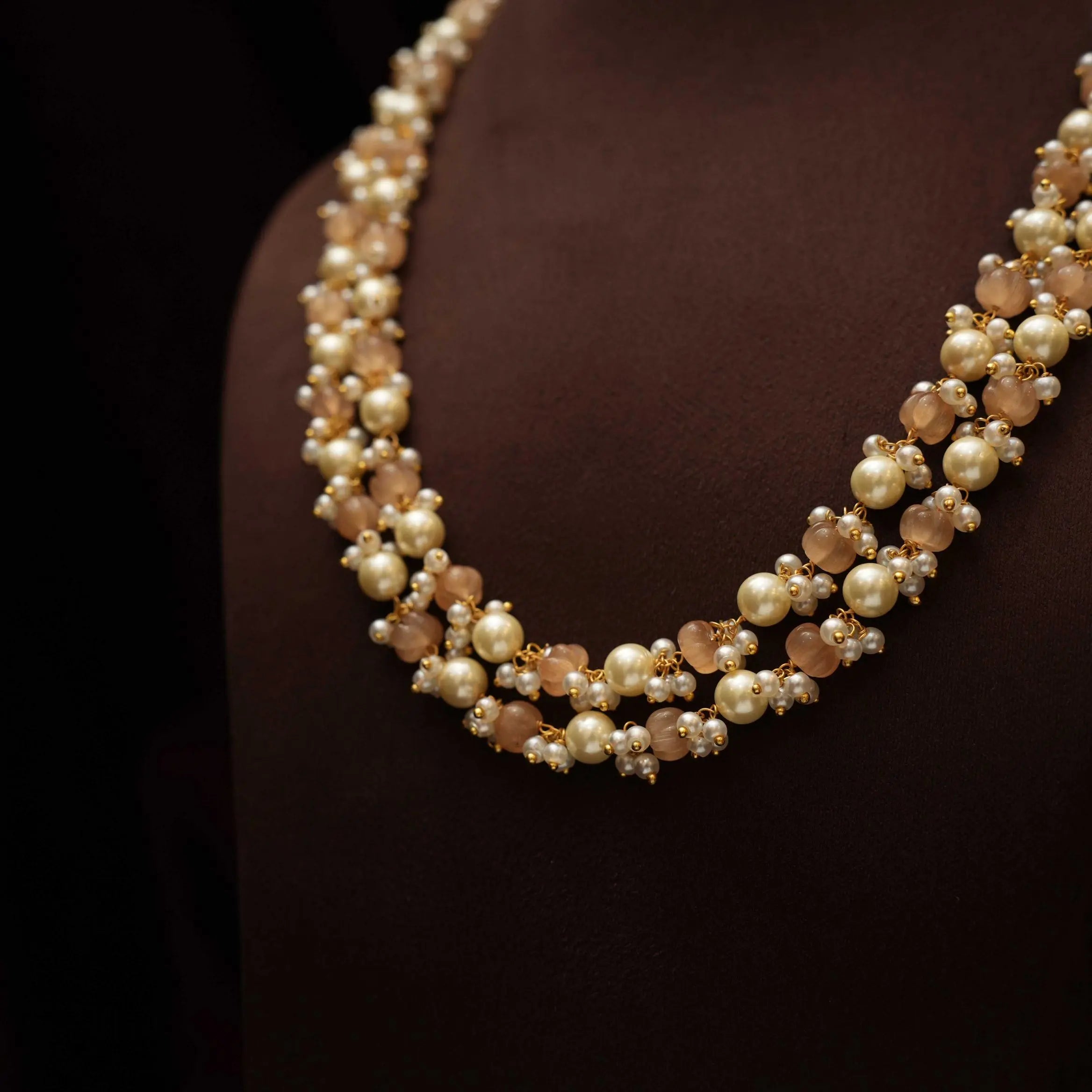 Ukti Beaded Necklace - Peach