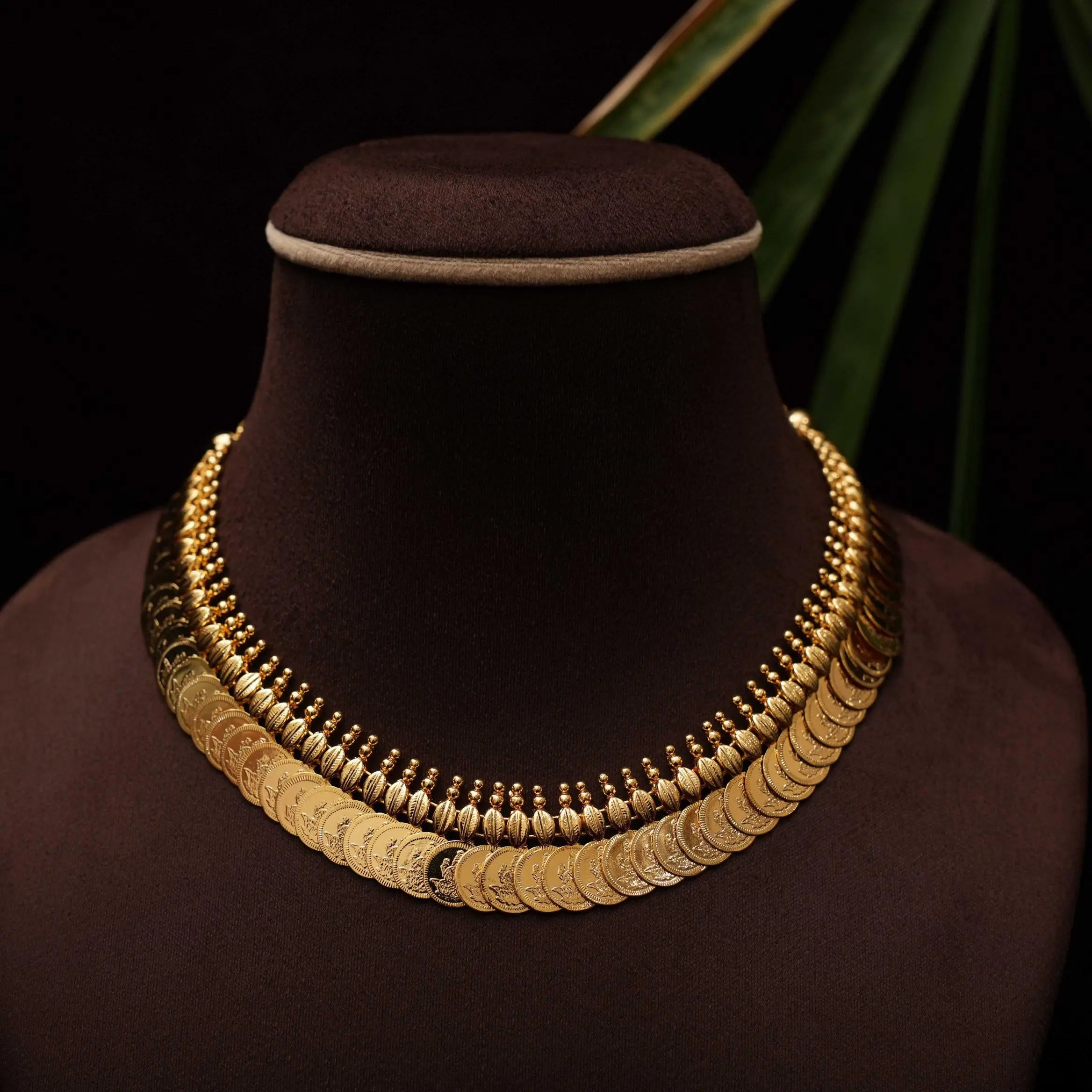 Urisha Antique Necklace - Short