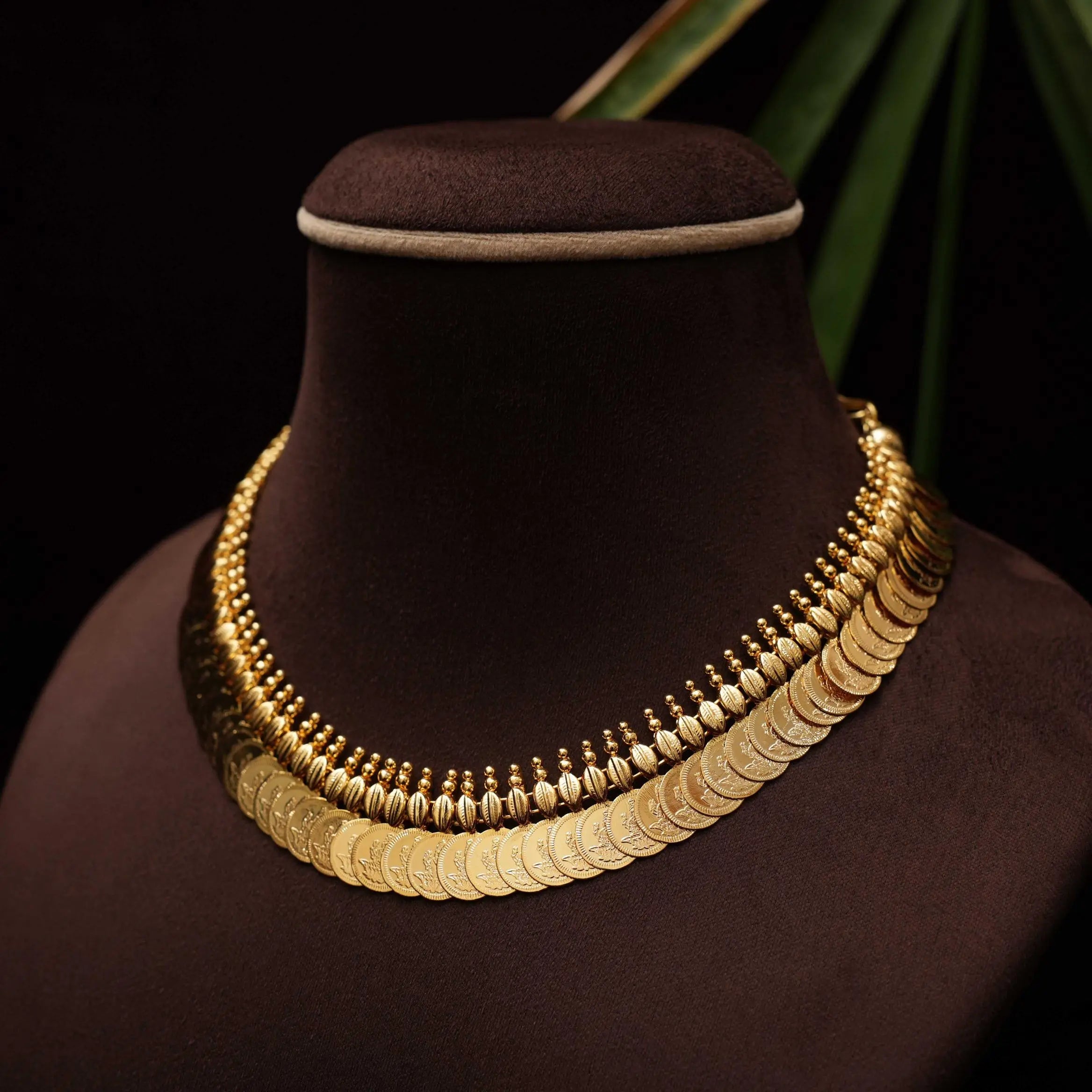 Urisha Antique Necklace - Short