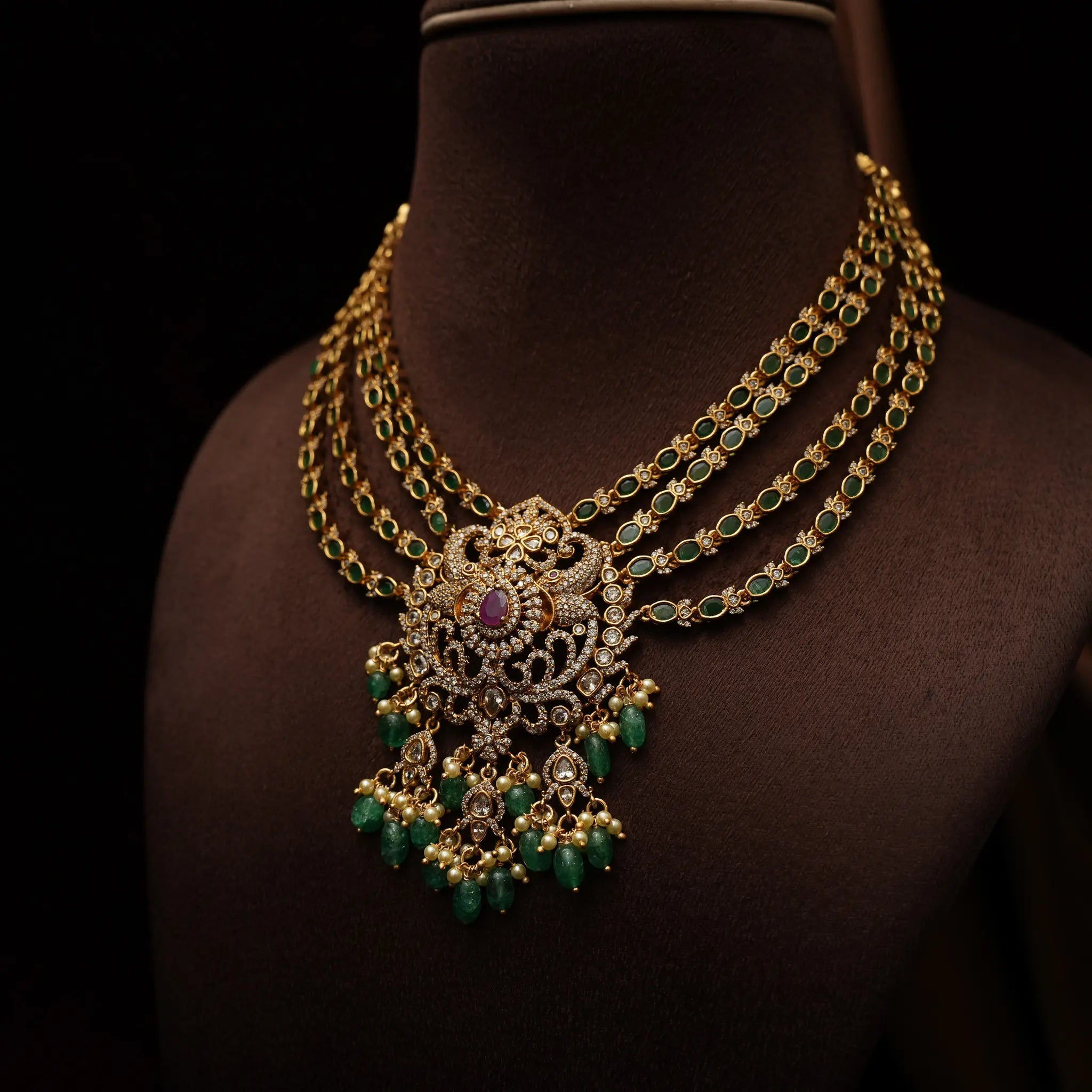 Urusha Antique Necklace