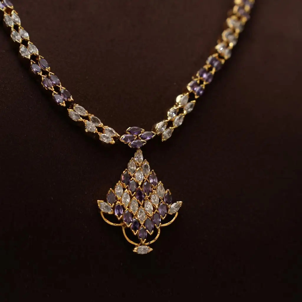 Uttara Zircon Necklace