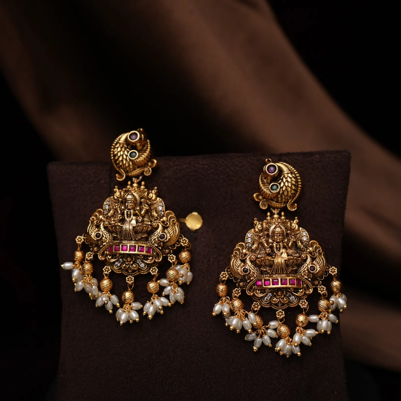 Vagmi Antique Necklace