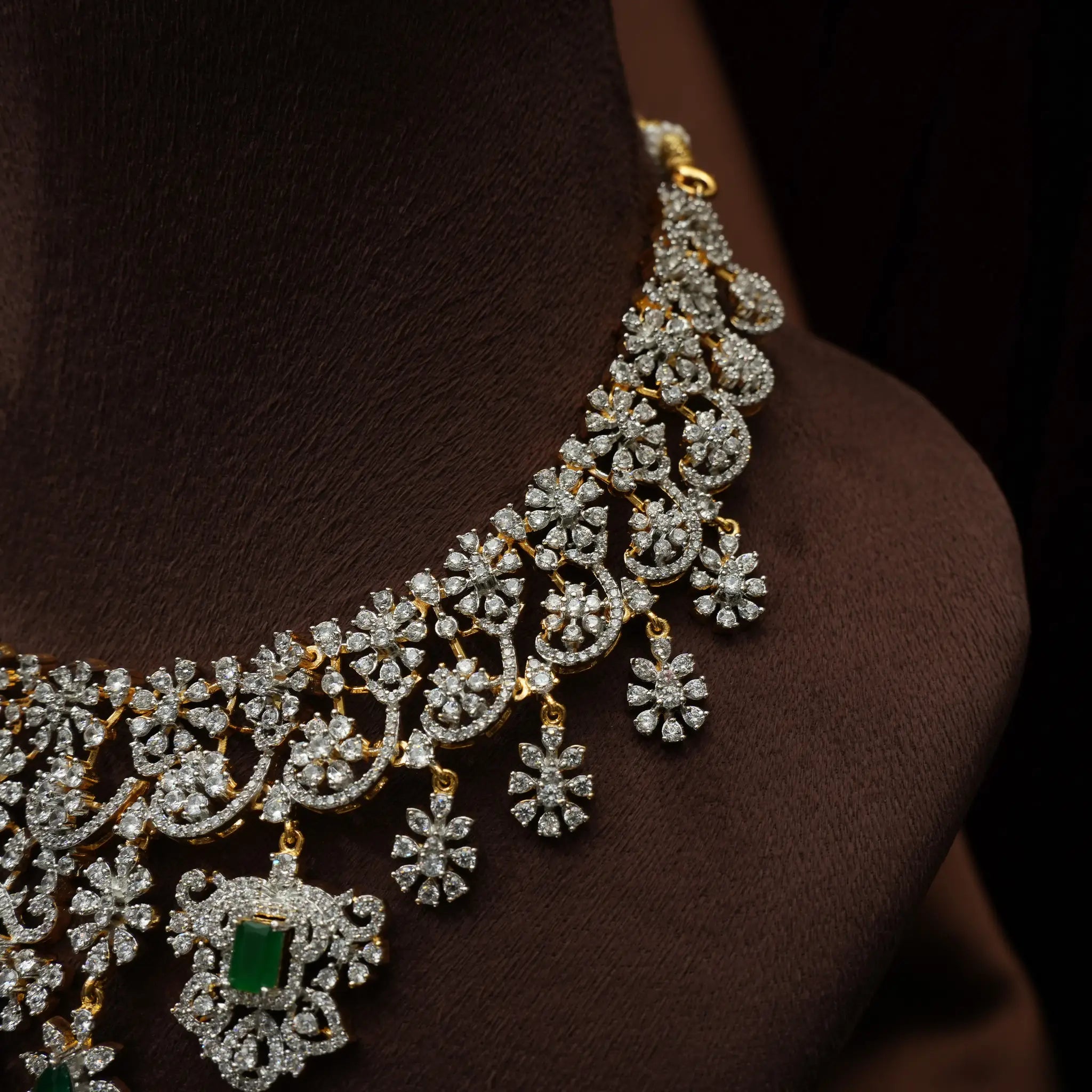 Vahnika Zircon Necklace - Green