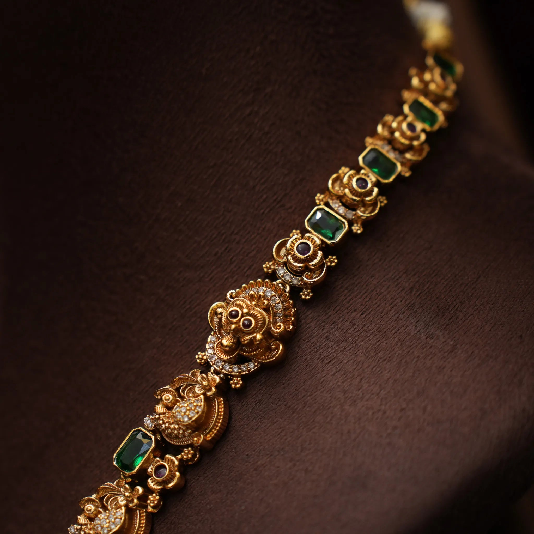Vairaja Antique Necklace