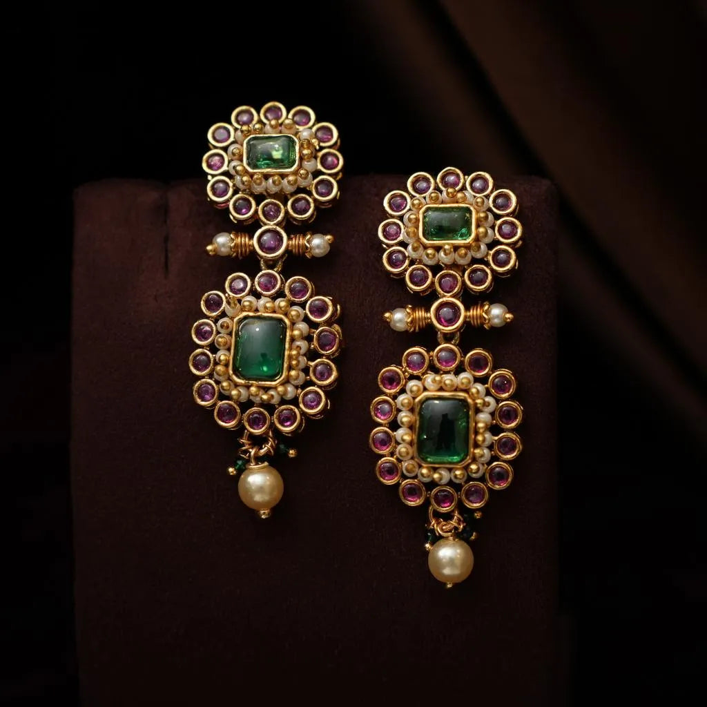 Vaisnavi Antique Necklace