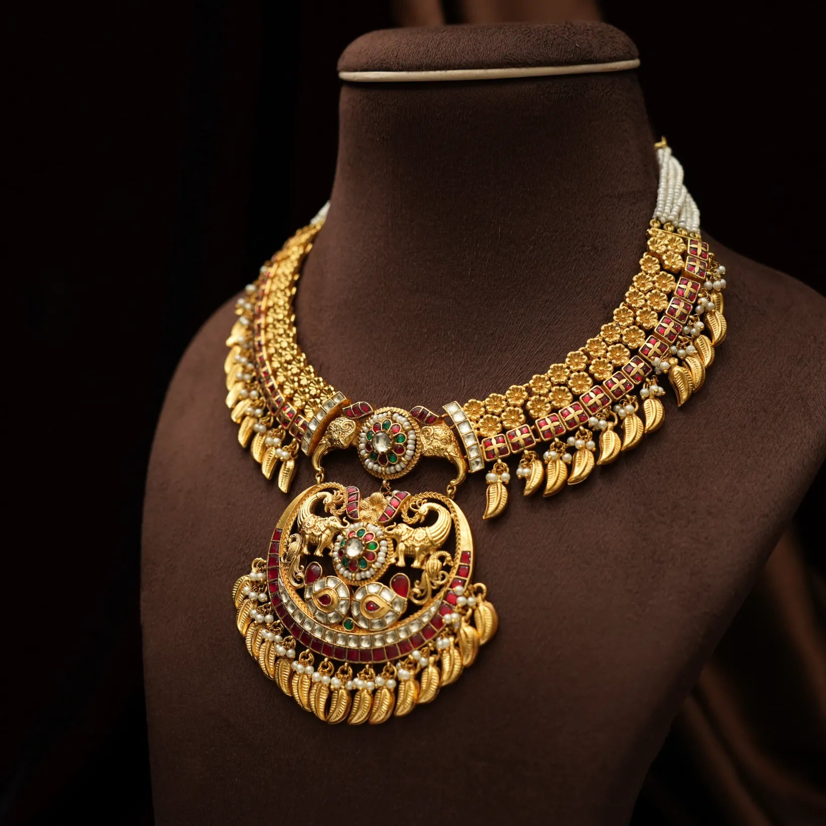 Vanathi Statement Necklace