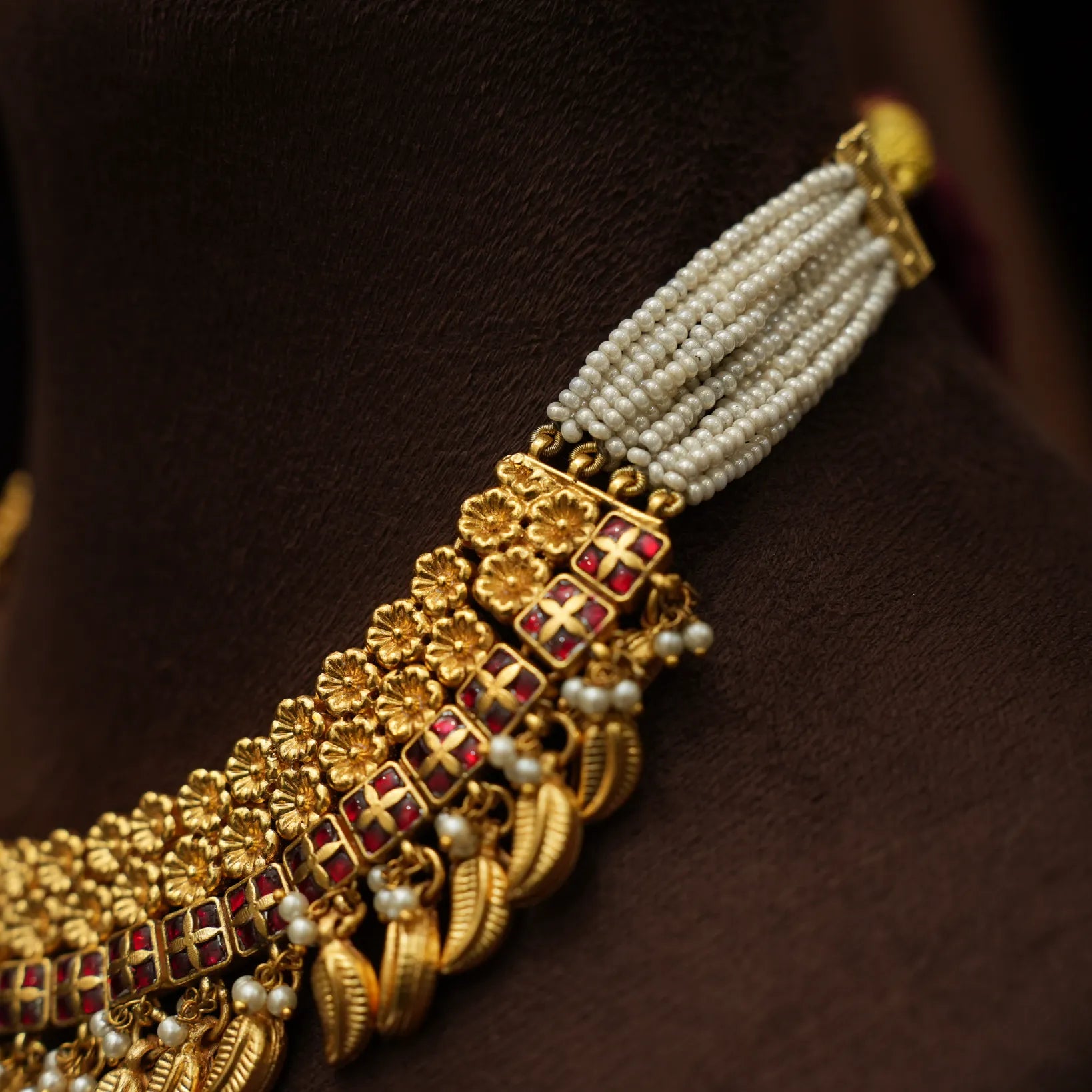 Vanathi Statement Necklace