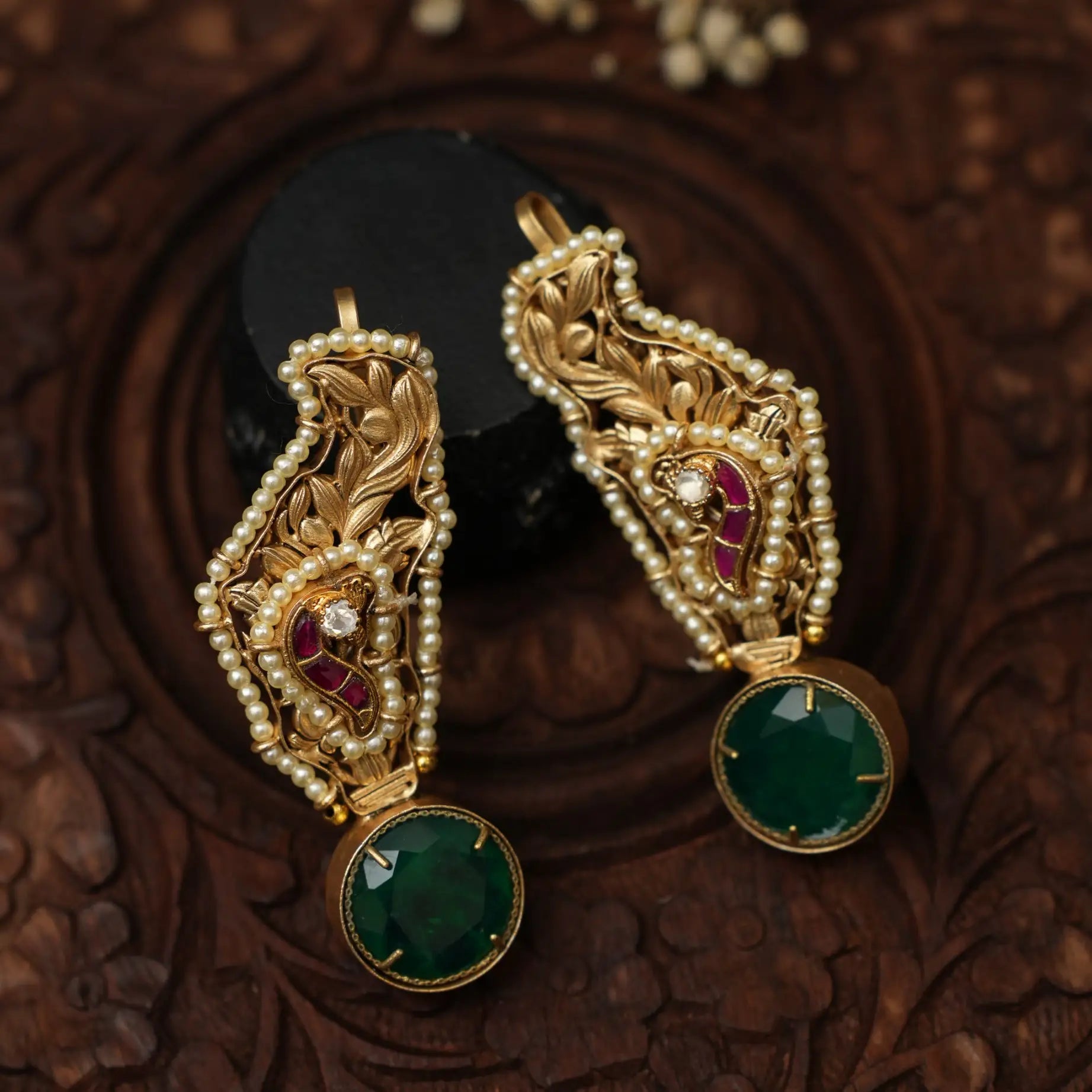 Vanca Antique Designer Ear Cuff - Green
