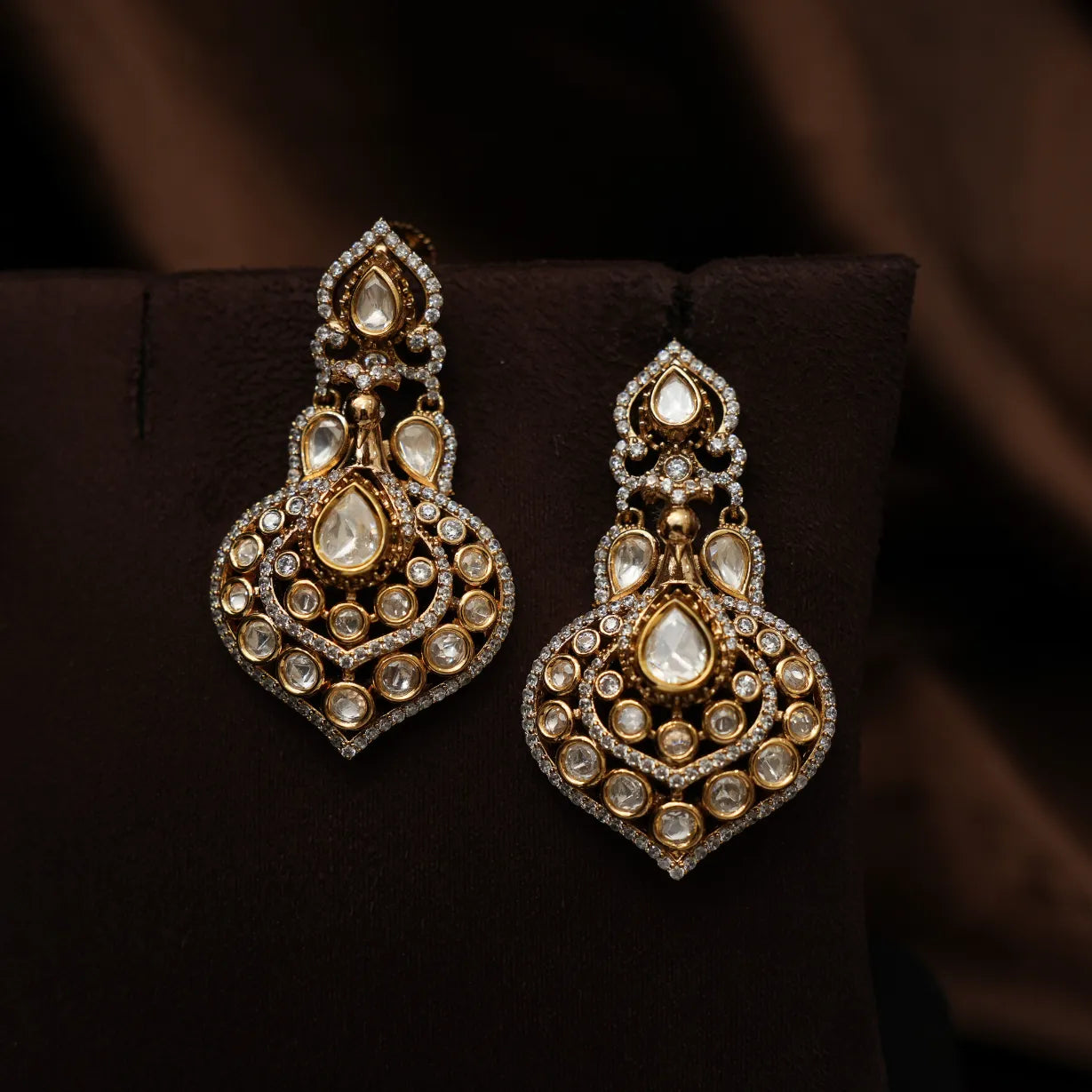 Vanisha Victorian Polki Necklace - Pearl