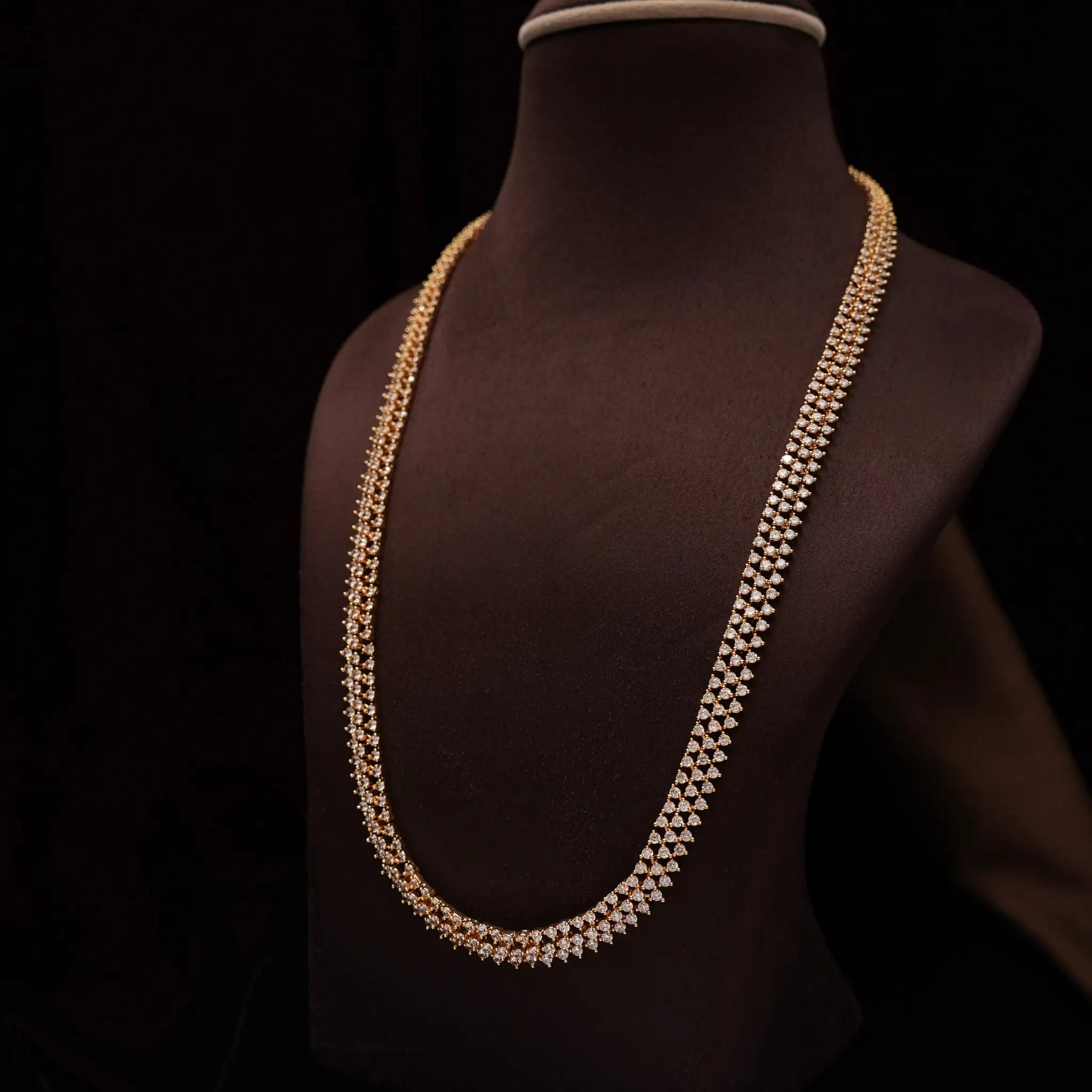 Vapusa Zircon Necklace
