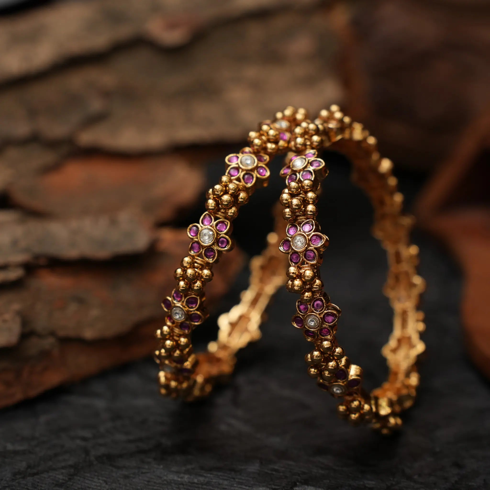 Varnika Antique Bangles