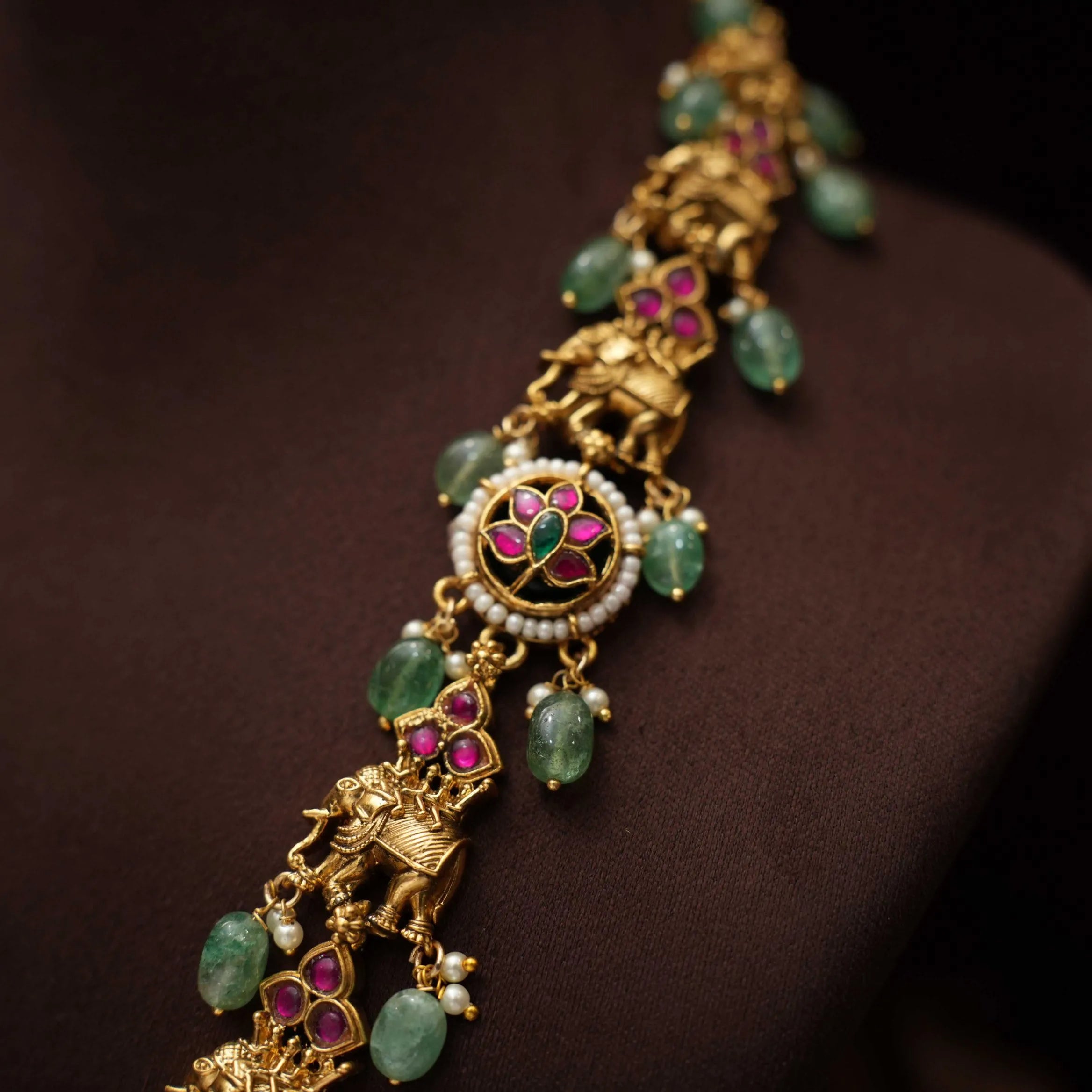 Vatamsa Antique Necklace