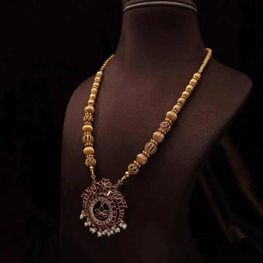 Vayuna Antique Necklace